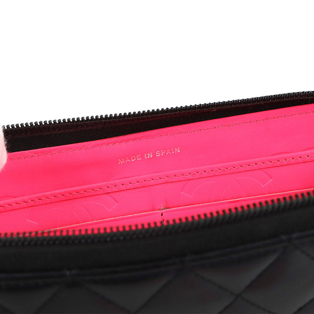 Cambon Line Zipped Around Long Wallet Leather Black A50078