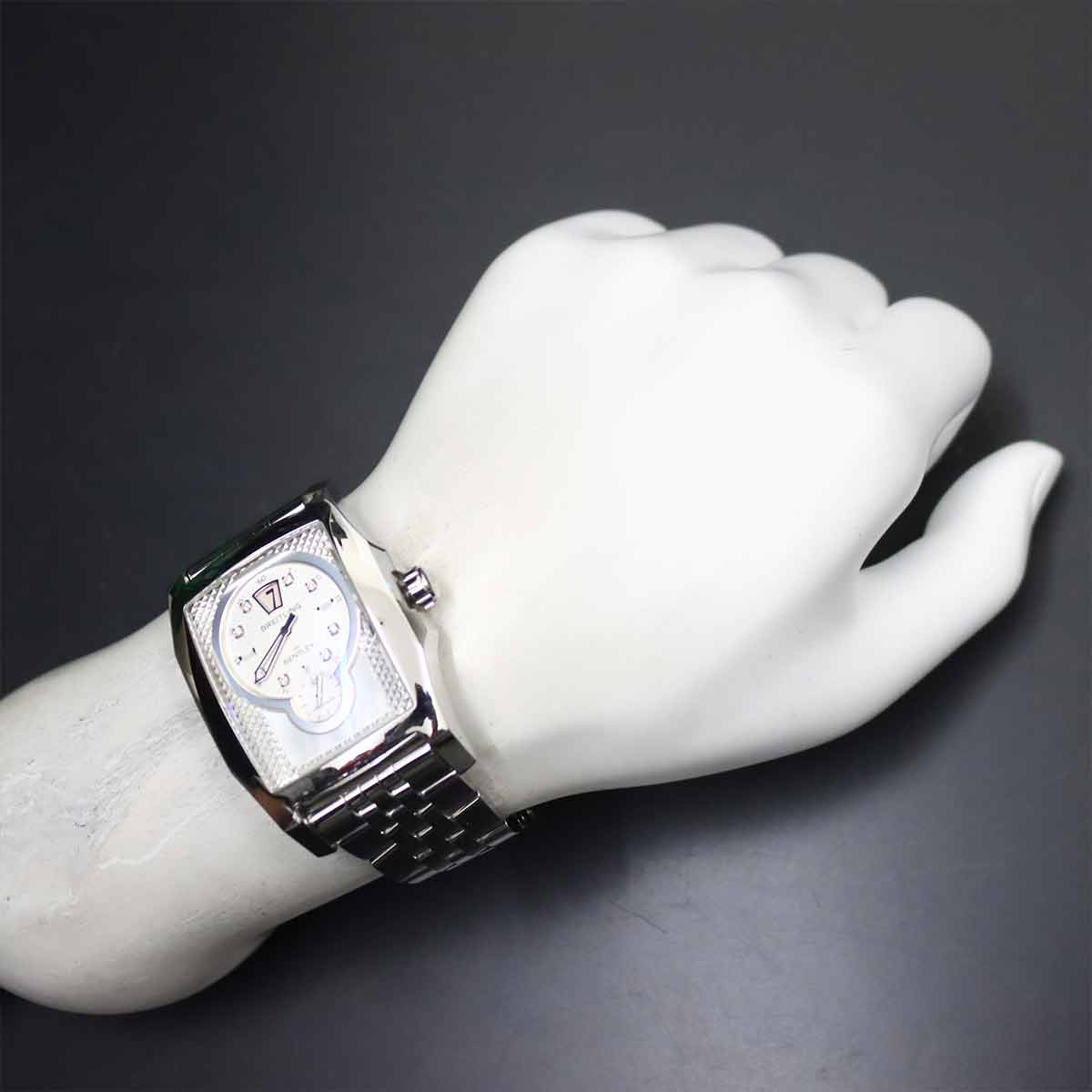 Bentley Flying B A28362 8P Diamond Silver Dial Mens Watch
