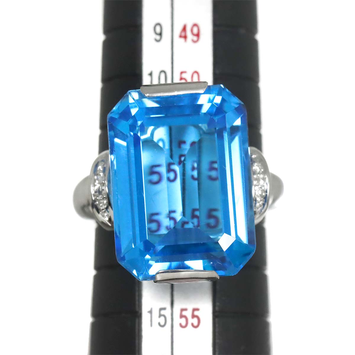 Blue Topaz 1.831ct Diamond 0.03ct Ring 18K WG 750 size6(US)