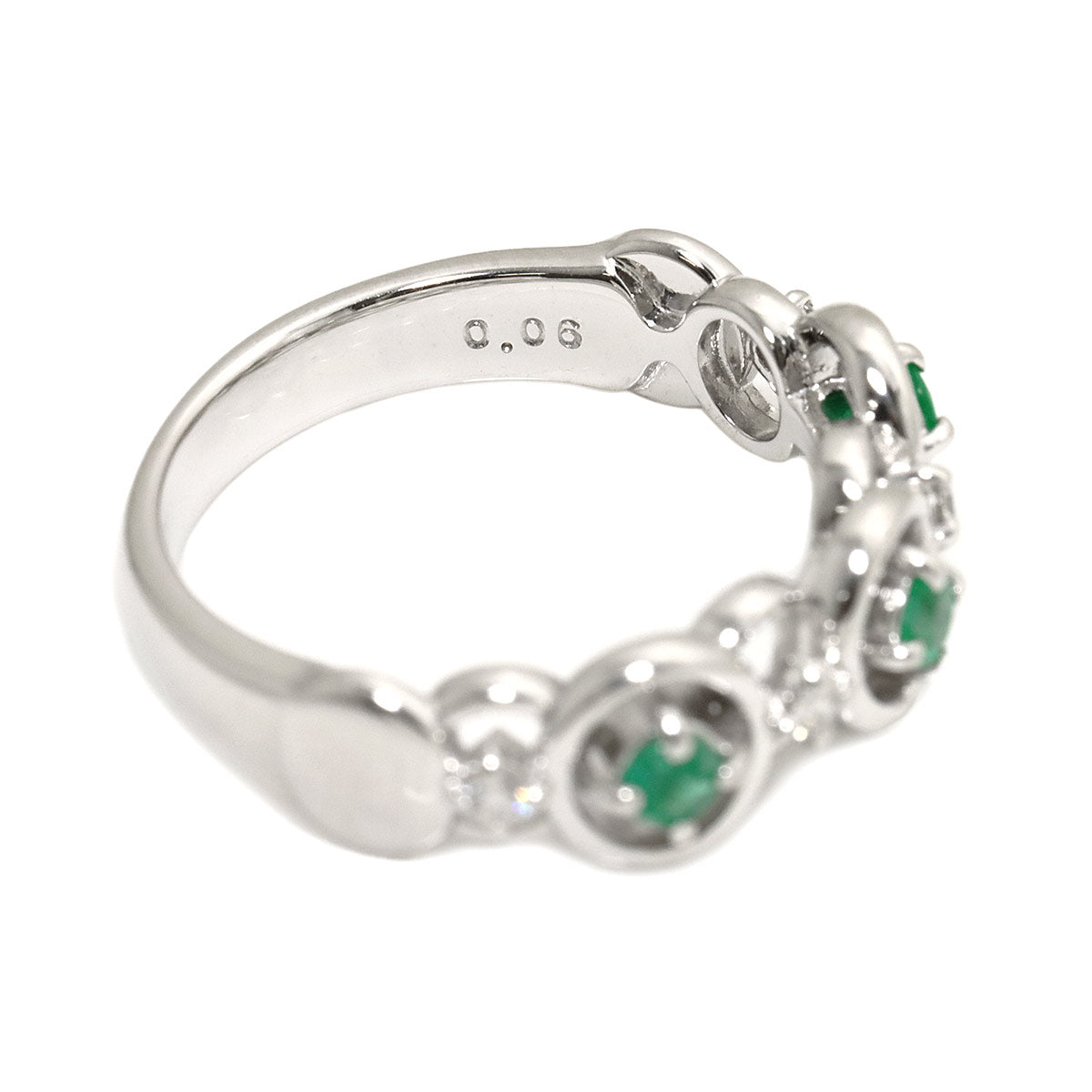 Emerald Diamond 0.06ct Ring 18K WG 750 size6.25-6.5(US)