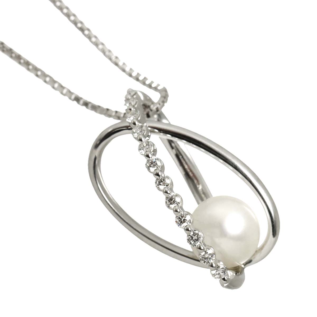 Akoya Pearl 7.6mm Diamond Necklace 18K WG 750