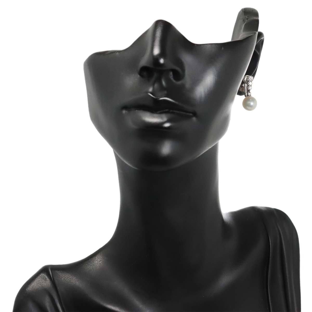 Akoya Pearl 7.6mm Diamond Earrings 18K WG 750
