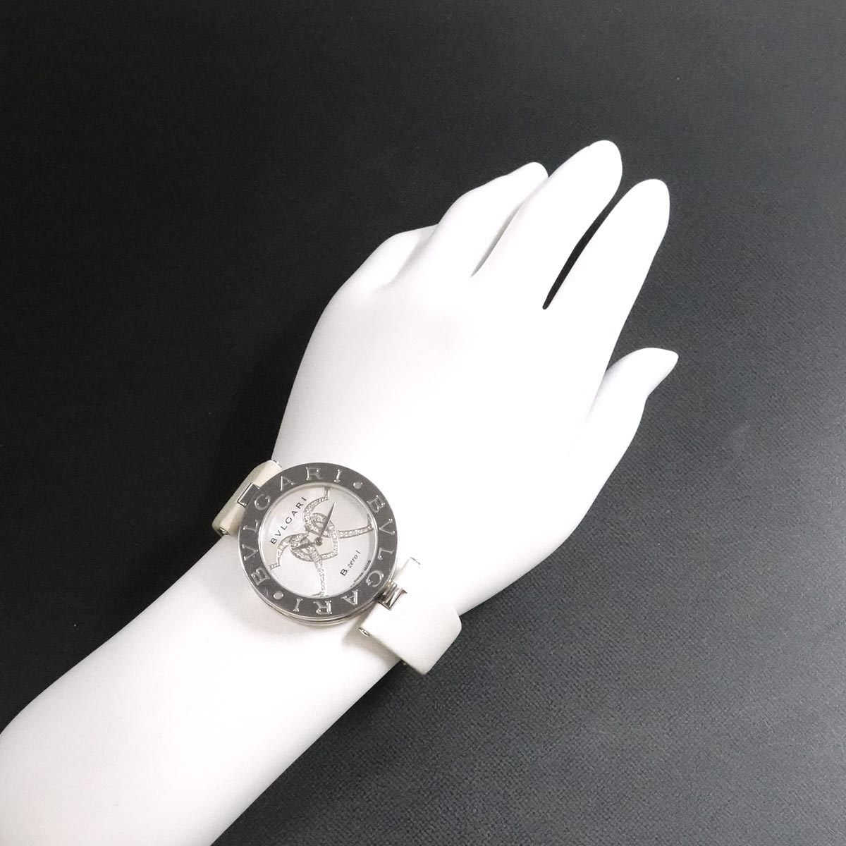 B-zero1 Double Heart BZ35S Diamond White Shell Dial Quartz