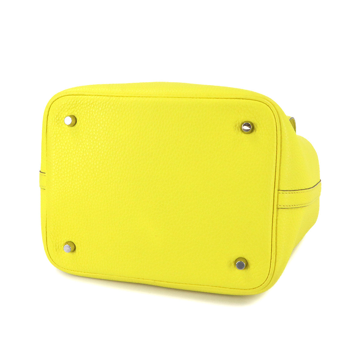 Picotin Lock MM Hand Bag Taurillon Clemence Lime