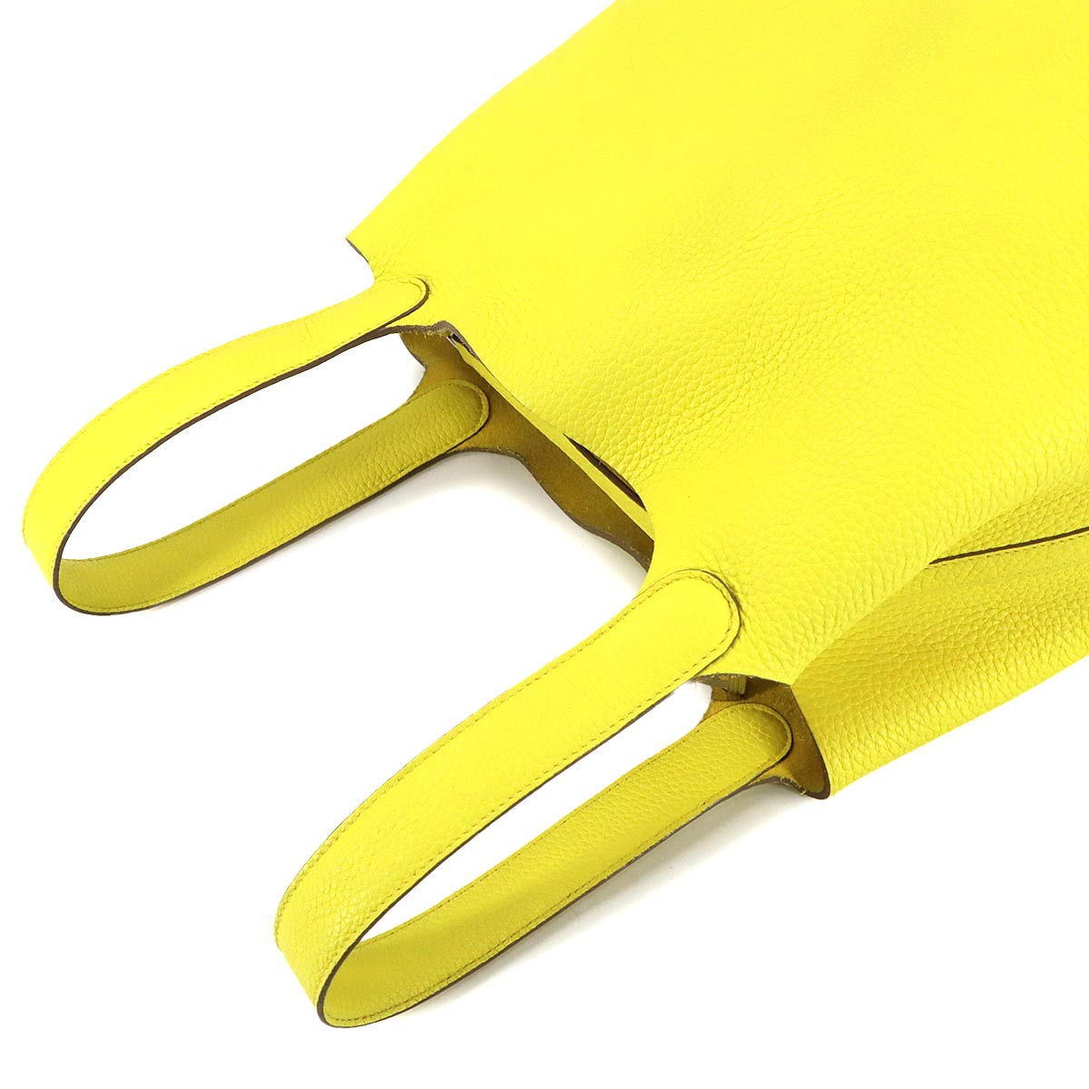 Picotin Lock MM Hand Bag Taurillon Clemence Lime