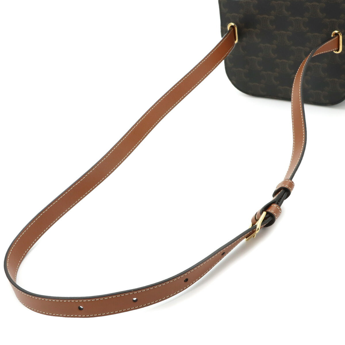 Medium Box Cuir Triomphe Shoulder Bag PVC Leather Tan Brown