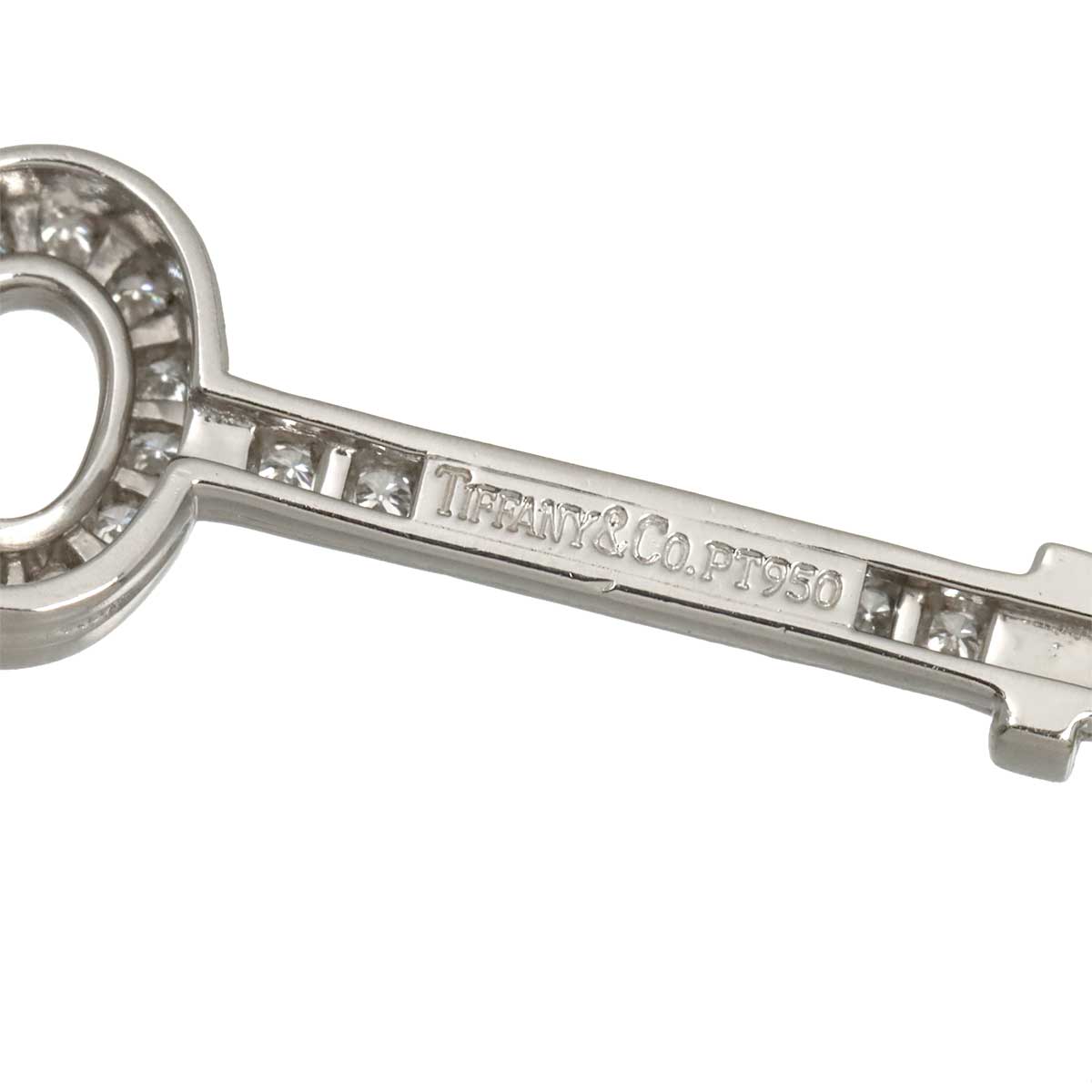 Oval Key Diamond Necklace Platinum