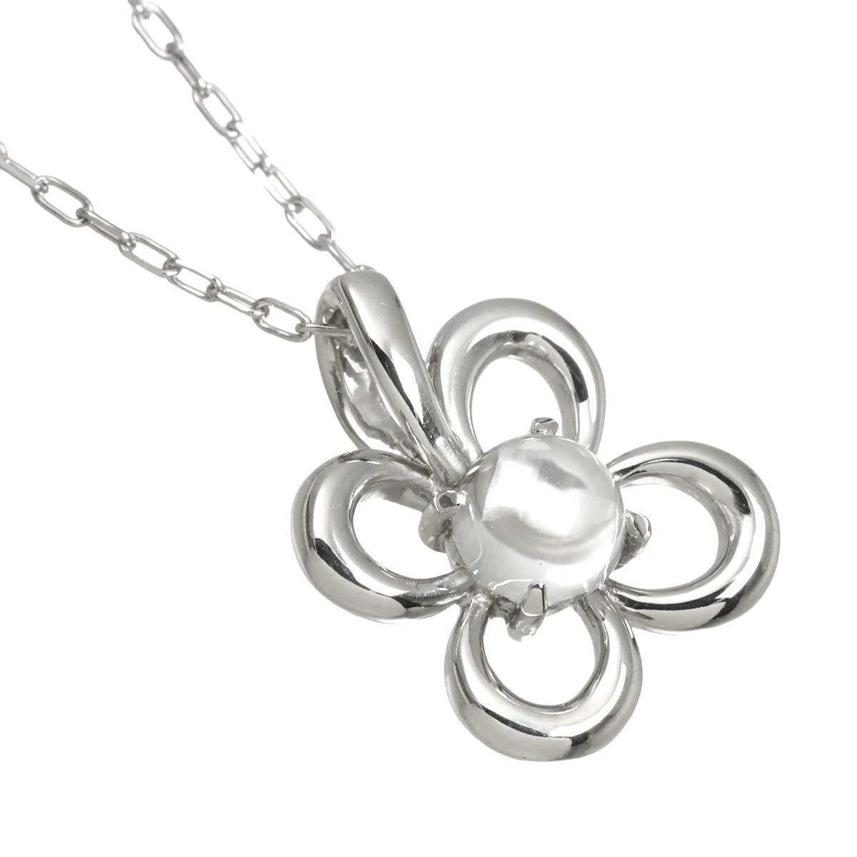 Quartz Necklace 18K WG 750