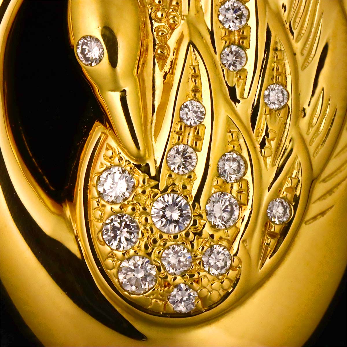 Diamond 0.25ct Bird Brooch 18K YG 750