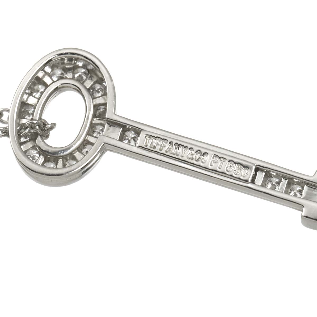 Oval Key Diamond Long Necklace Platinum