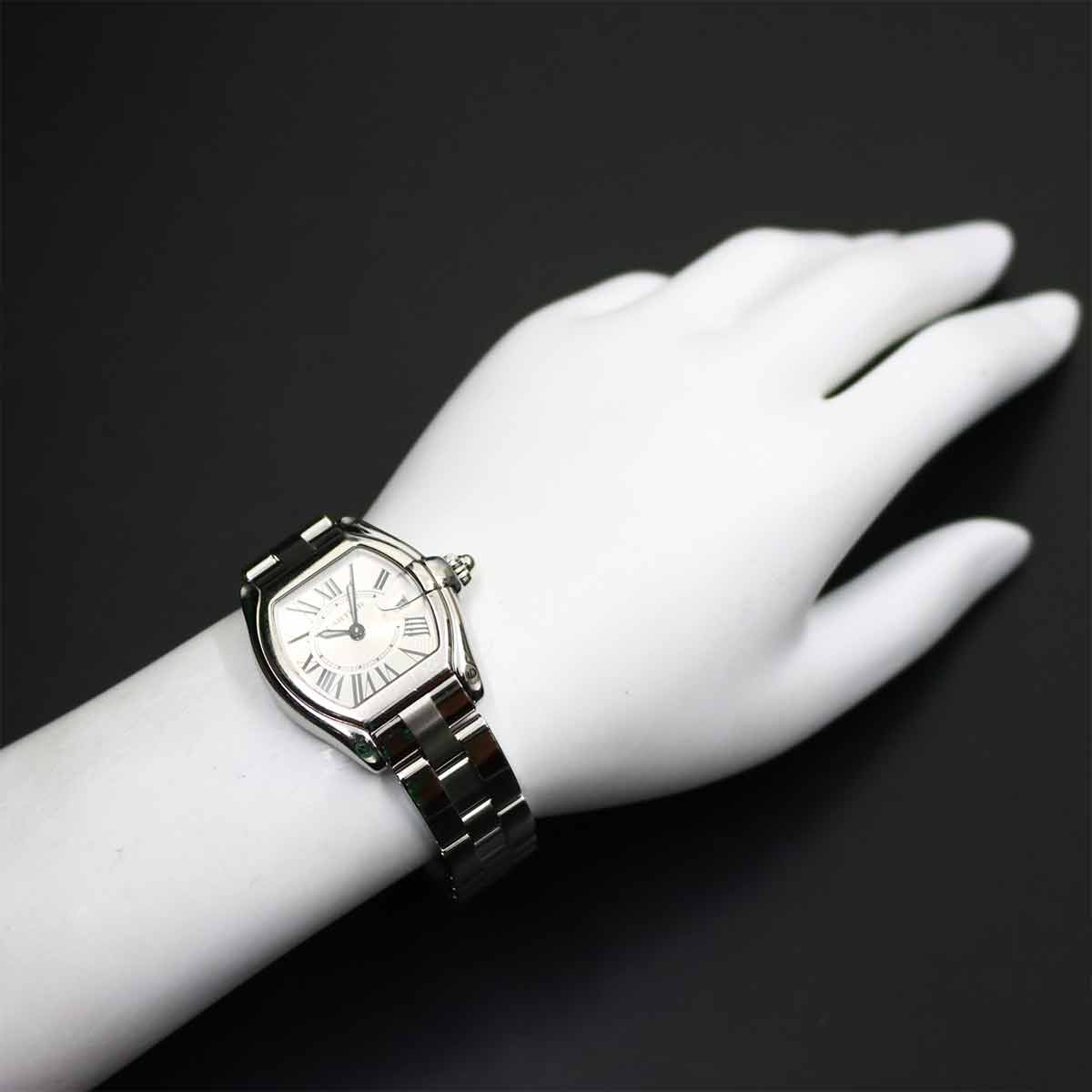 Roadster SM W62016V3 Date Quartz Silver Dial Ladies Watch
