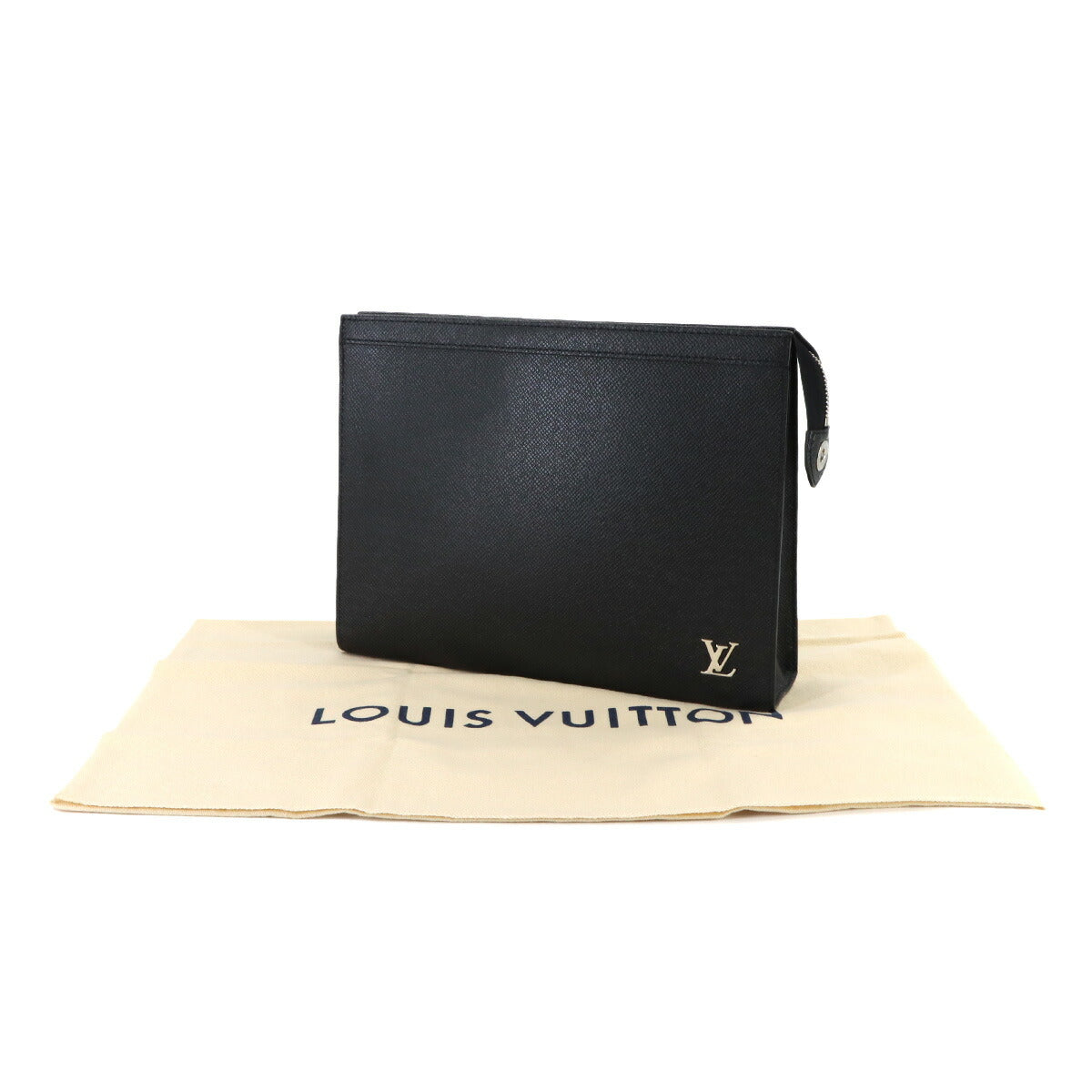 Taiga Pochette Voyage Clutch Bag Leather Black M30450