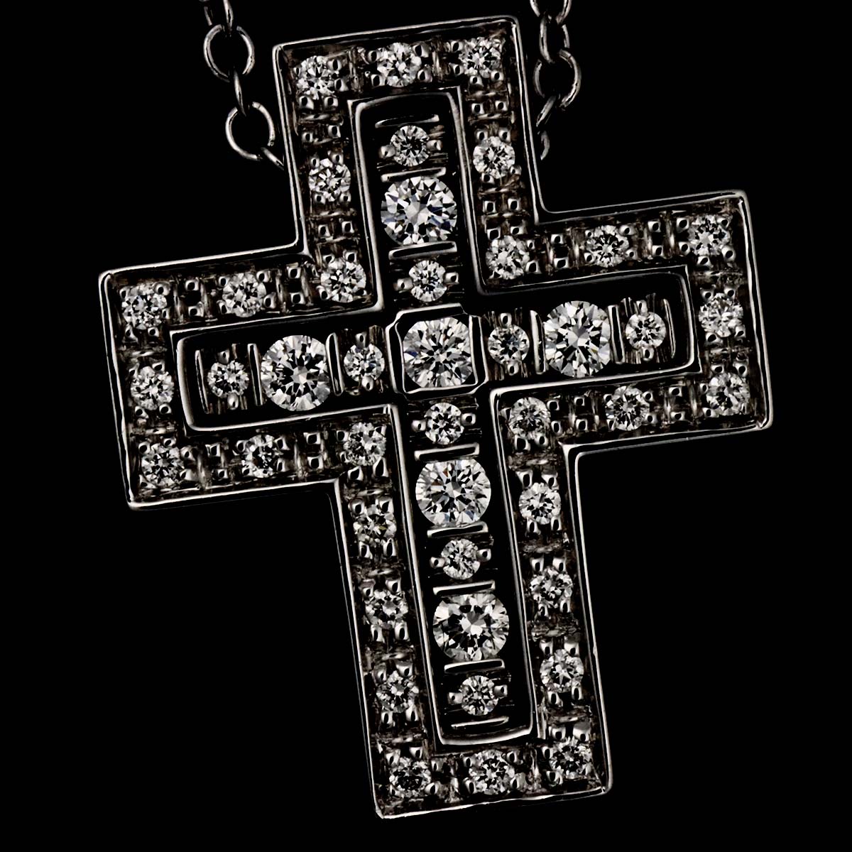 Belle Epoque XXS Diamond Cross Necklace 18K WG 750