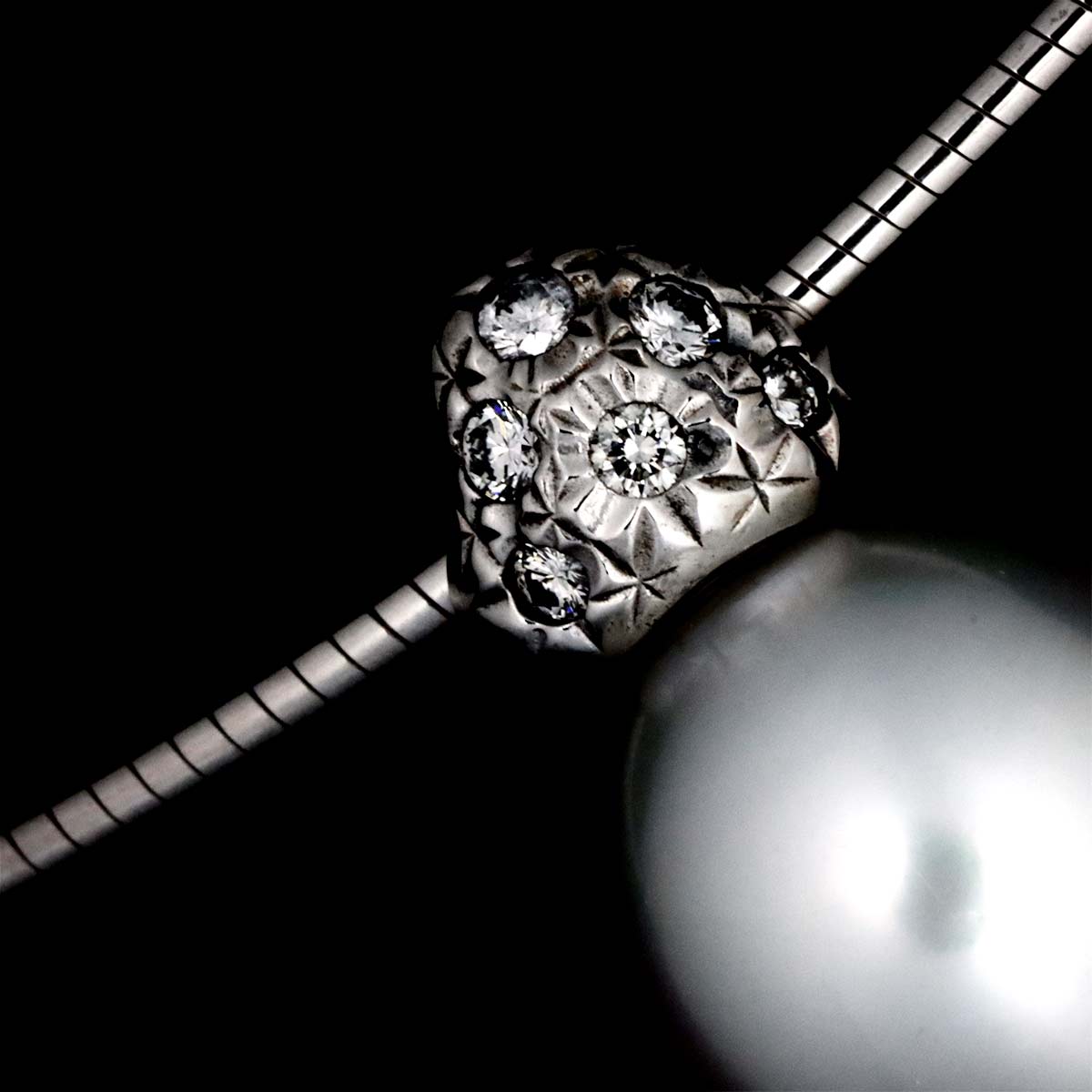 South Sea pearl 10.4mm Diamond 0.05ct Necklace 18K WG 750