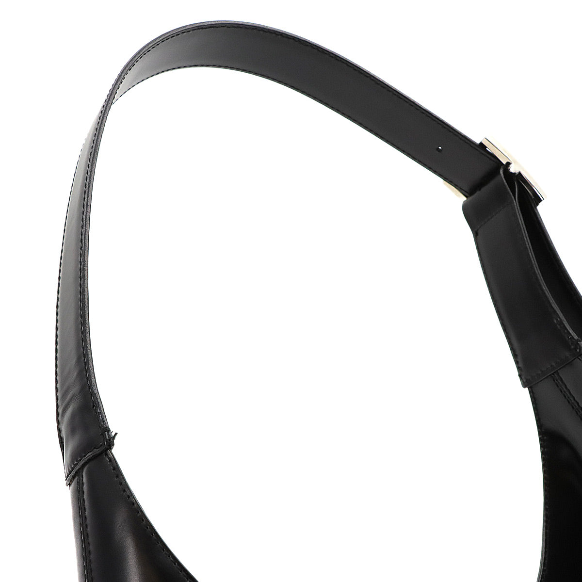 Gancini Shoulder Bag Leather Black 21 0170