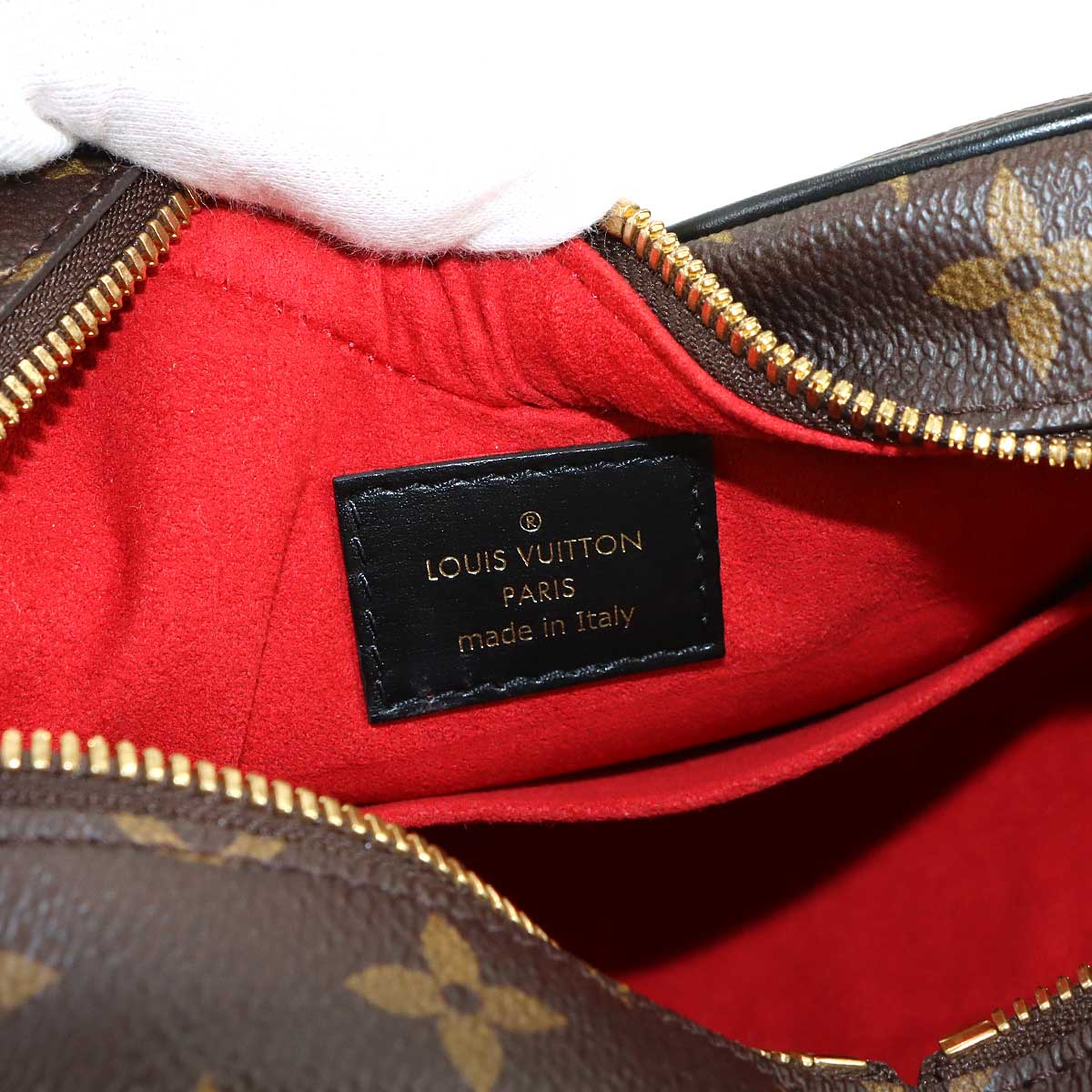 Monogram Sac Coeur Fall in Love Heart Shoulder Bag M45890
