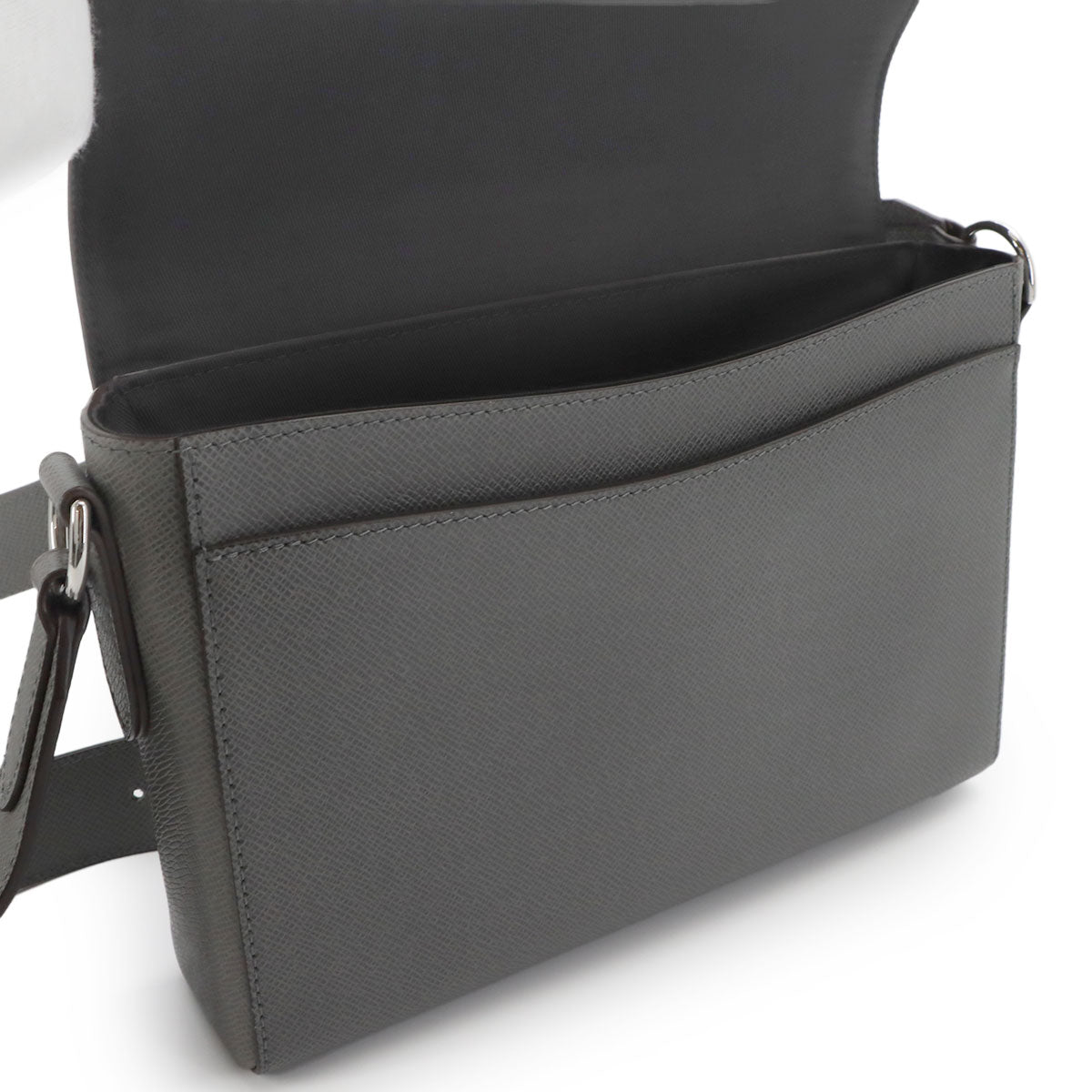 Taiga New Flap Messenger Shoulder Bag M30808 Purse