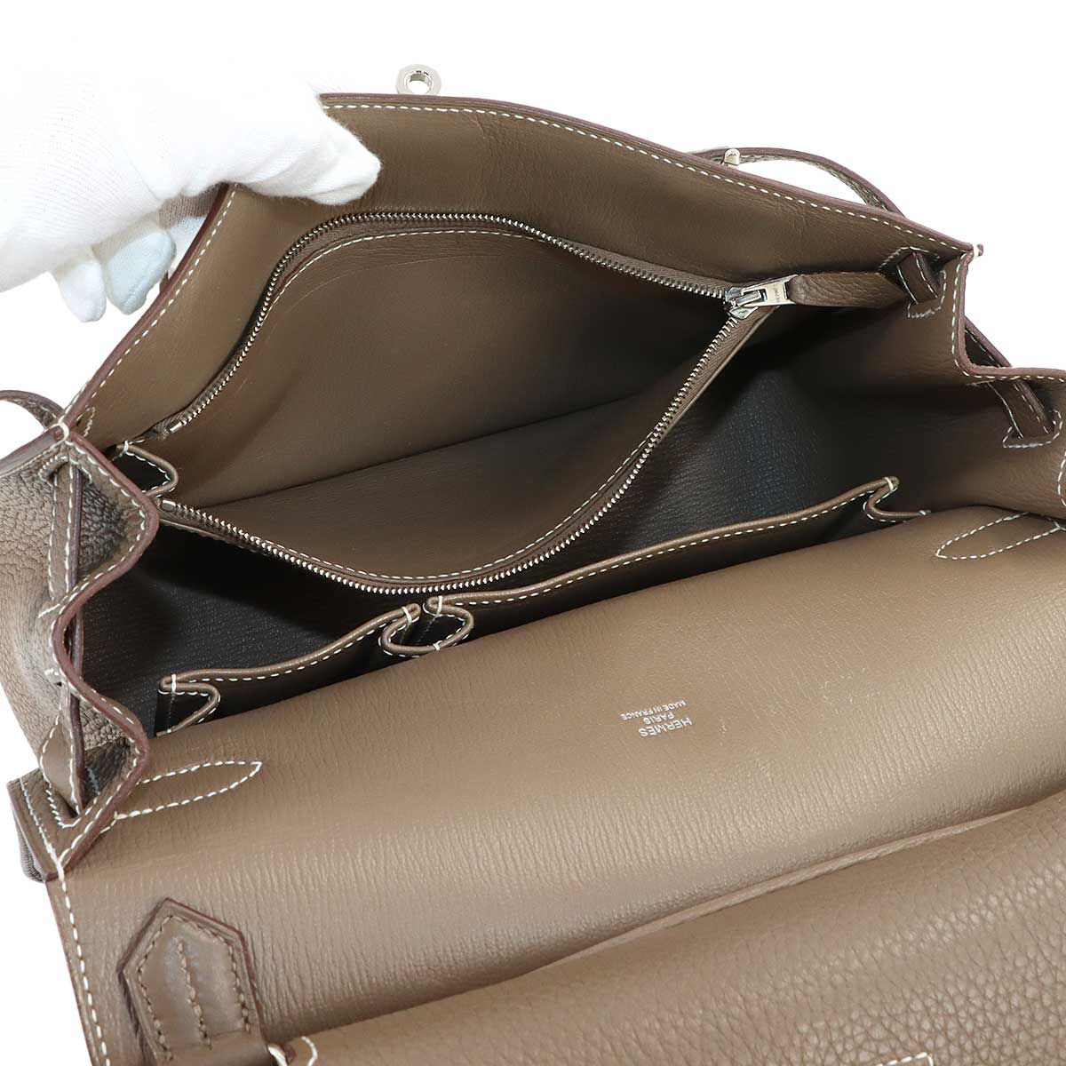 Jypsiere 28 Shoulder Bag Taurillon Clemence Etoupe