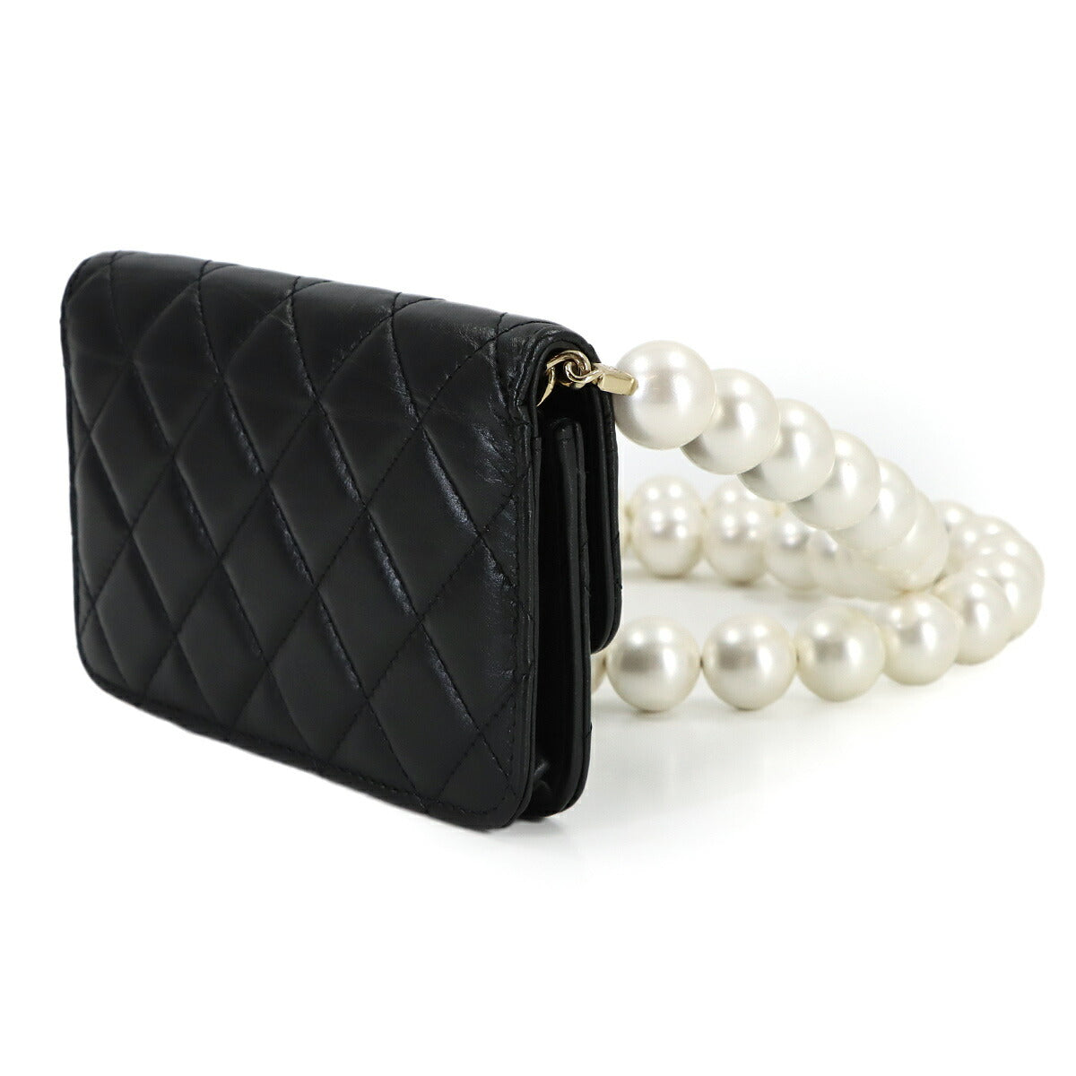 Matelasse Faux Pearl Chain Wallet Leather Black AP1839