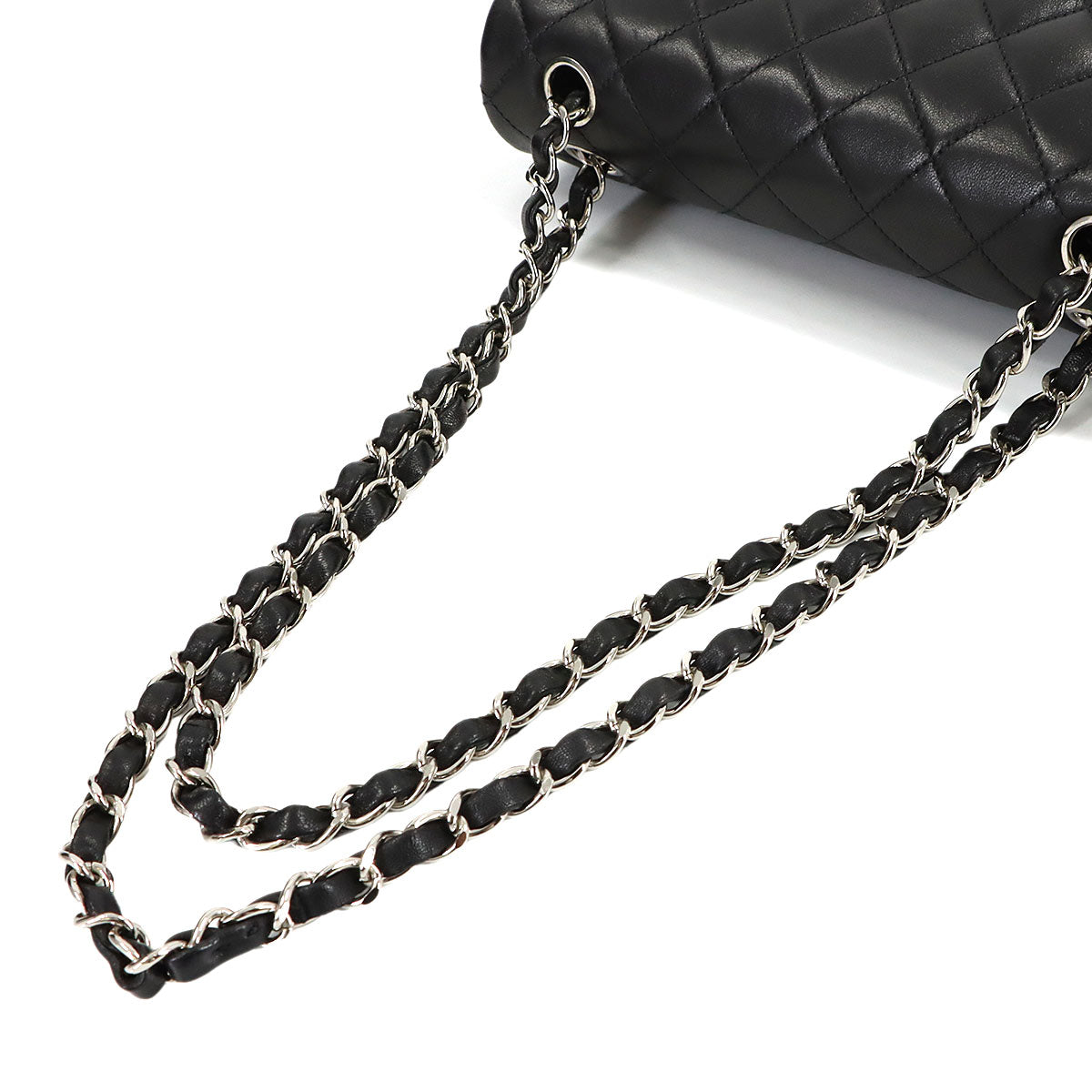 Matelasse 23 Chain Shoulder Bag Leather Black A01113