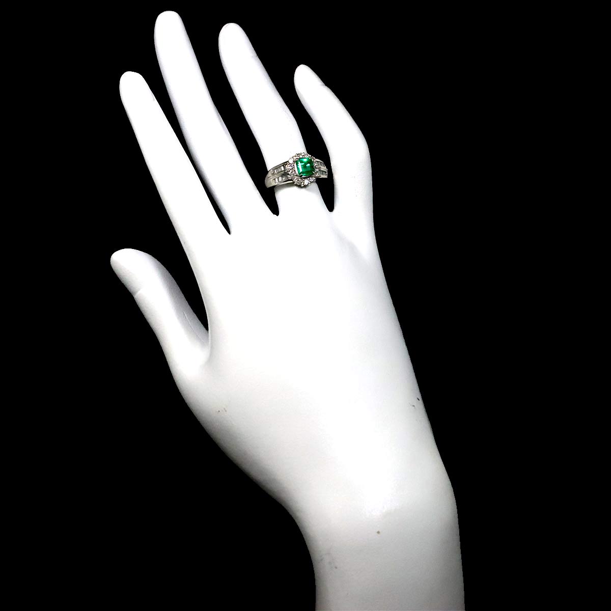 Emerald 0.83ct Diamond 0.67ct Ring Pt Platinum size5.5-5.75(US)