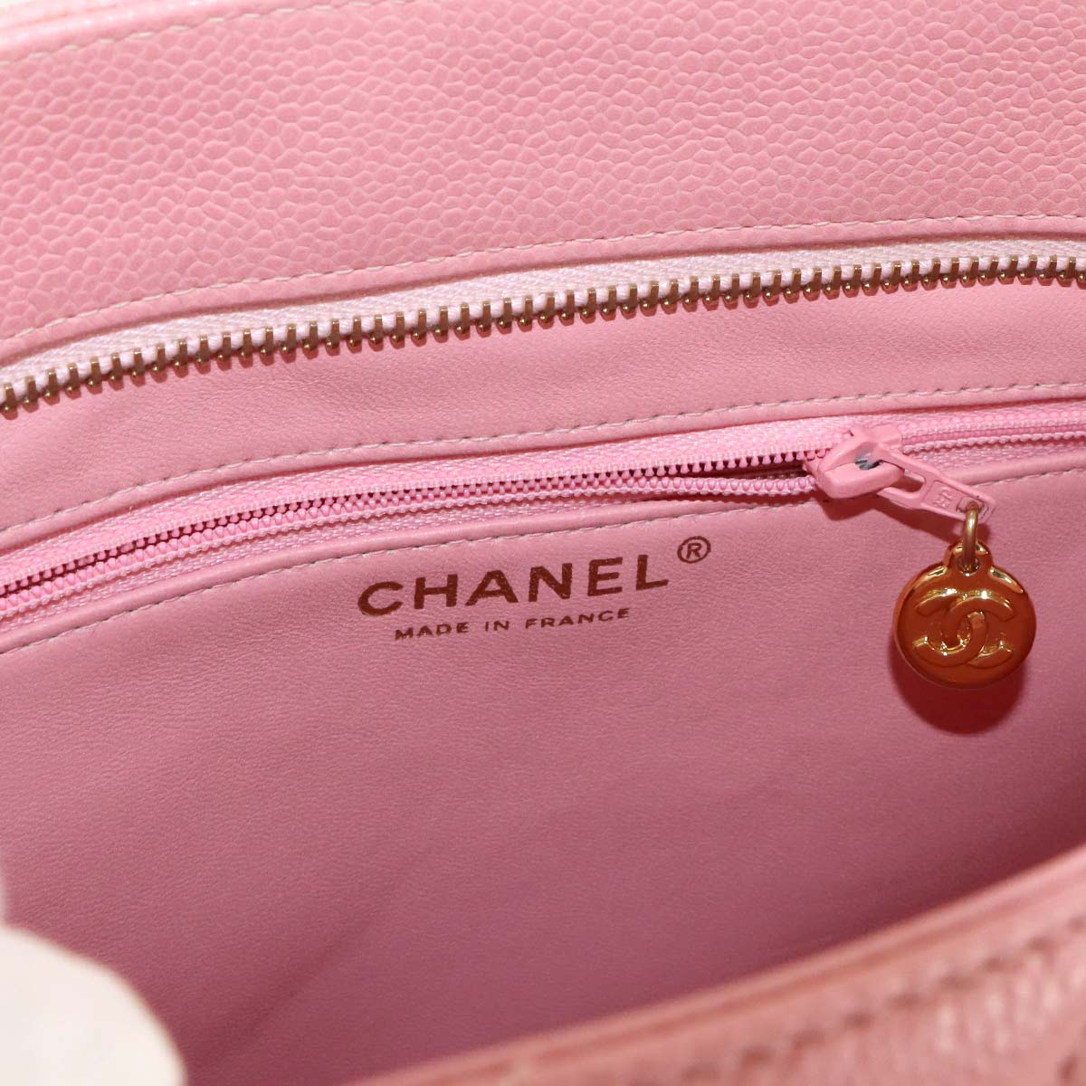Medallion Tote Bag Leather Pink A01804 Coco Logos