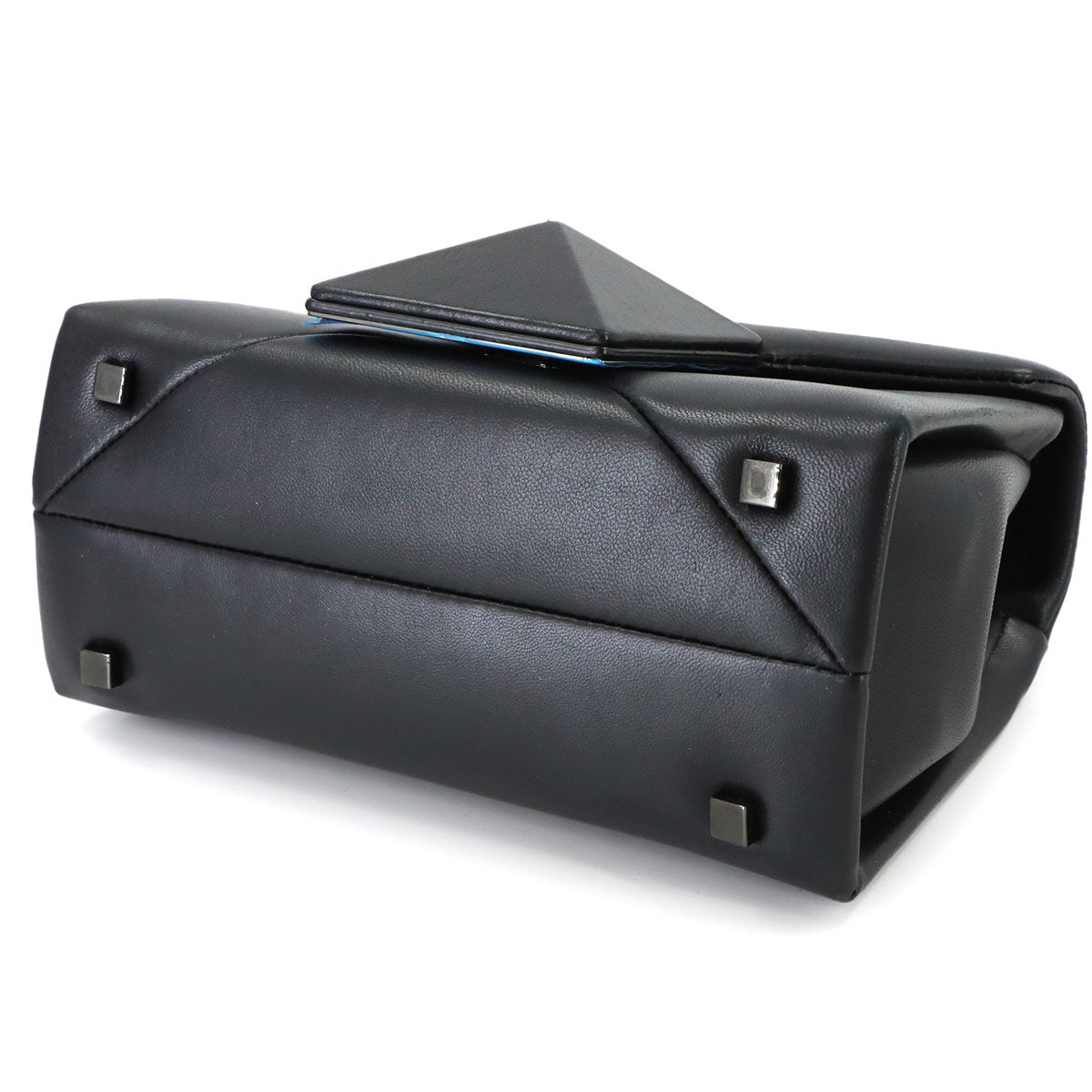 One Stud Hand Shoulder Bag Leather Black