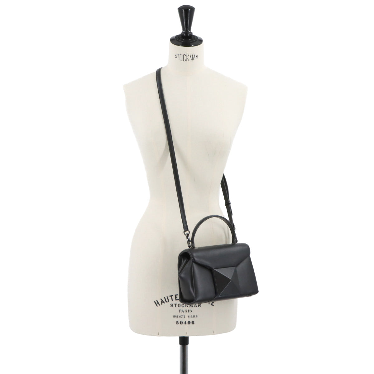 One Stud Hand Shoulder Bag Leather Black