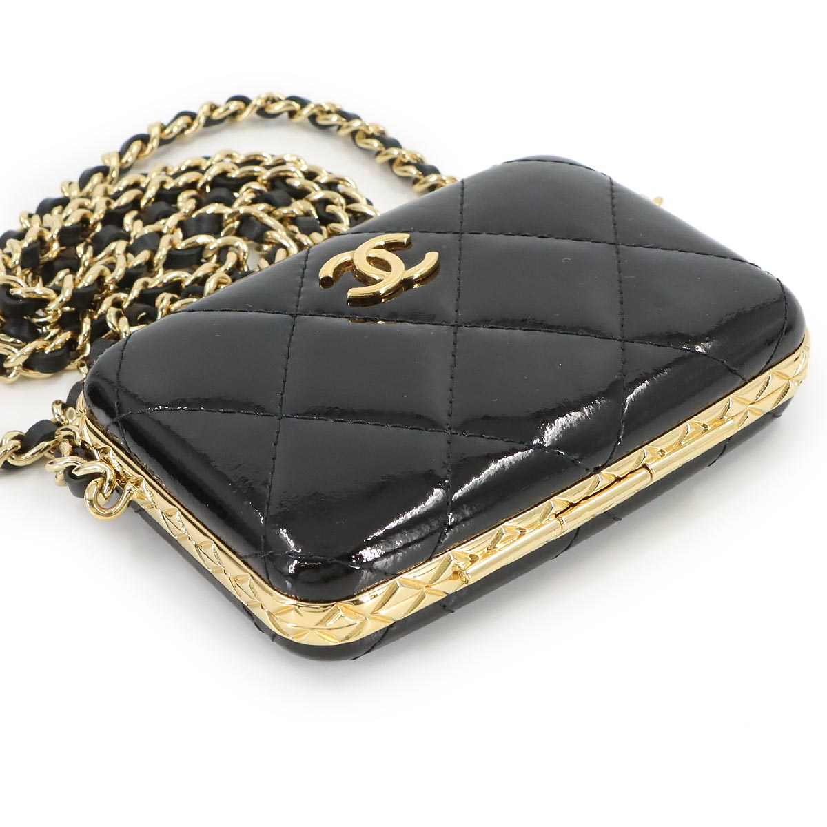 Matelasse Chain Shoulder Card Case Patent Leather Black AP2242
