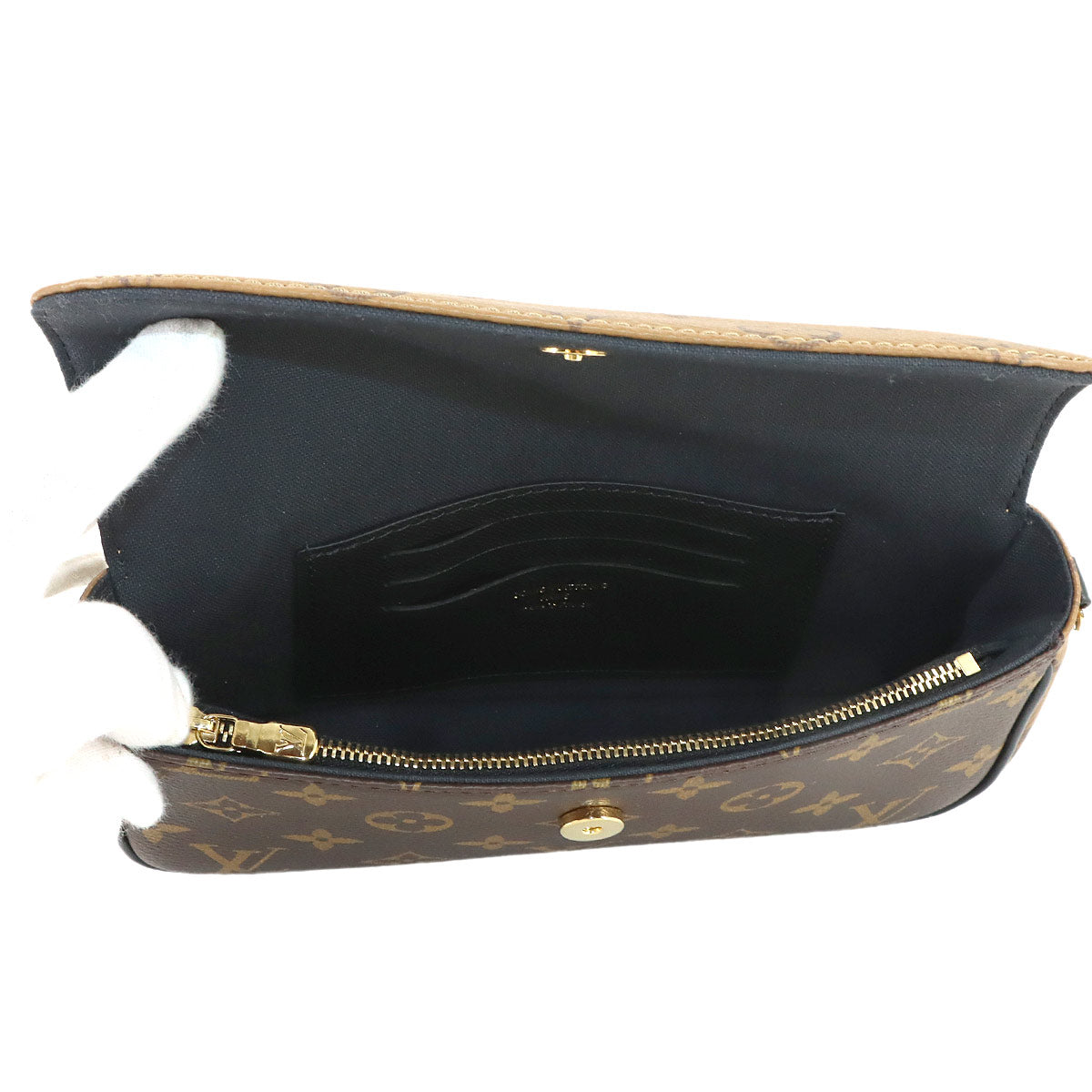 Monogram Reverse Wallet On Chain Ivy Shoulder Bag M26587