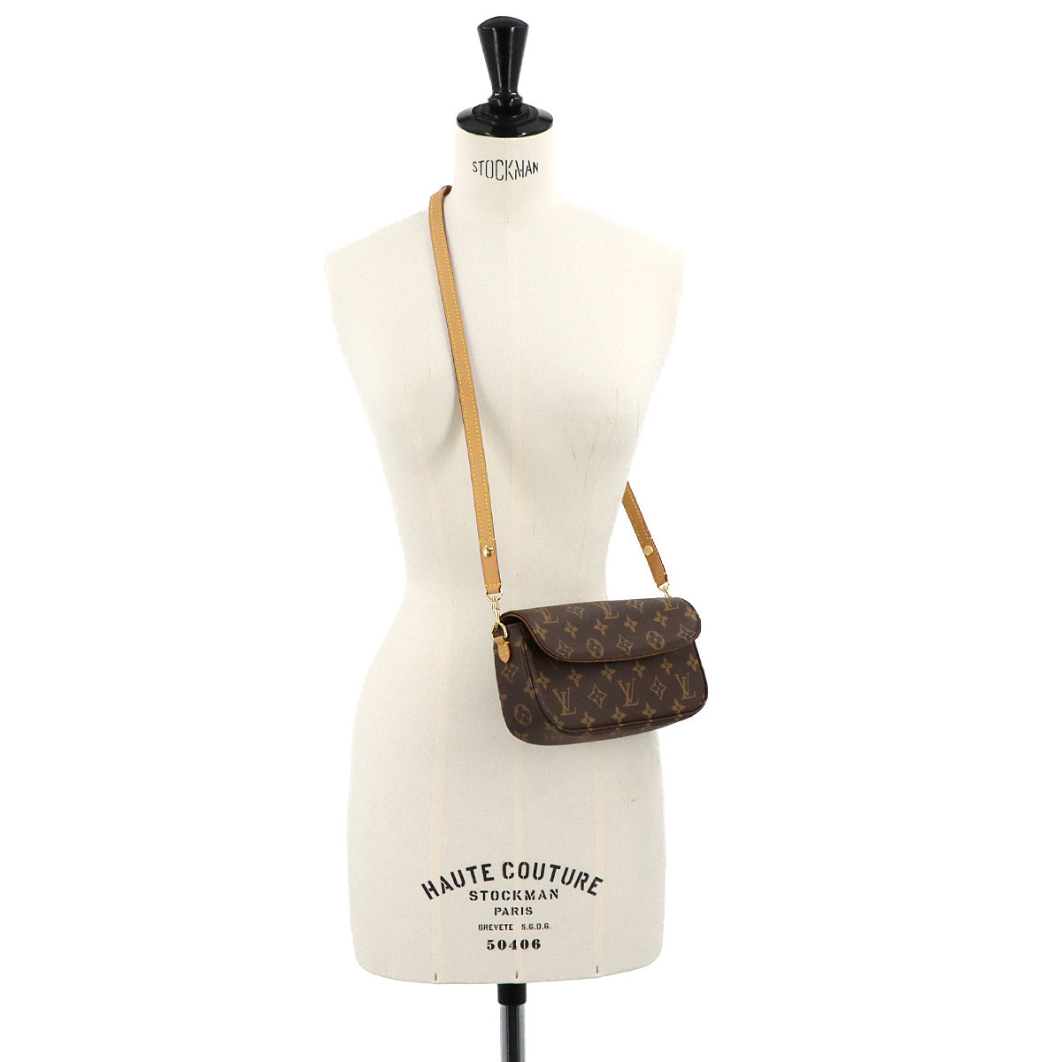 Monogram Wallet on Chain Ivy Hand Shoulder Bag M81911