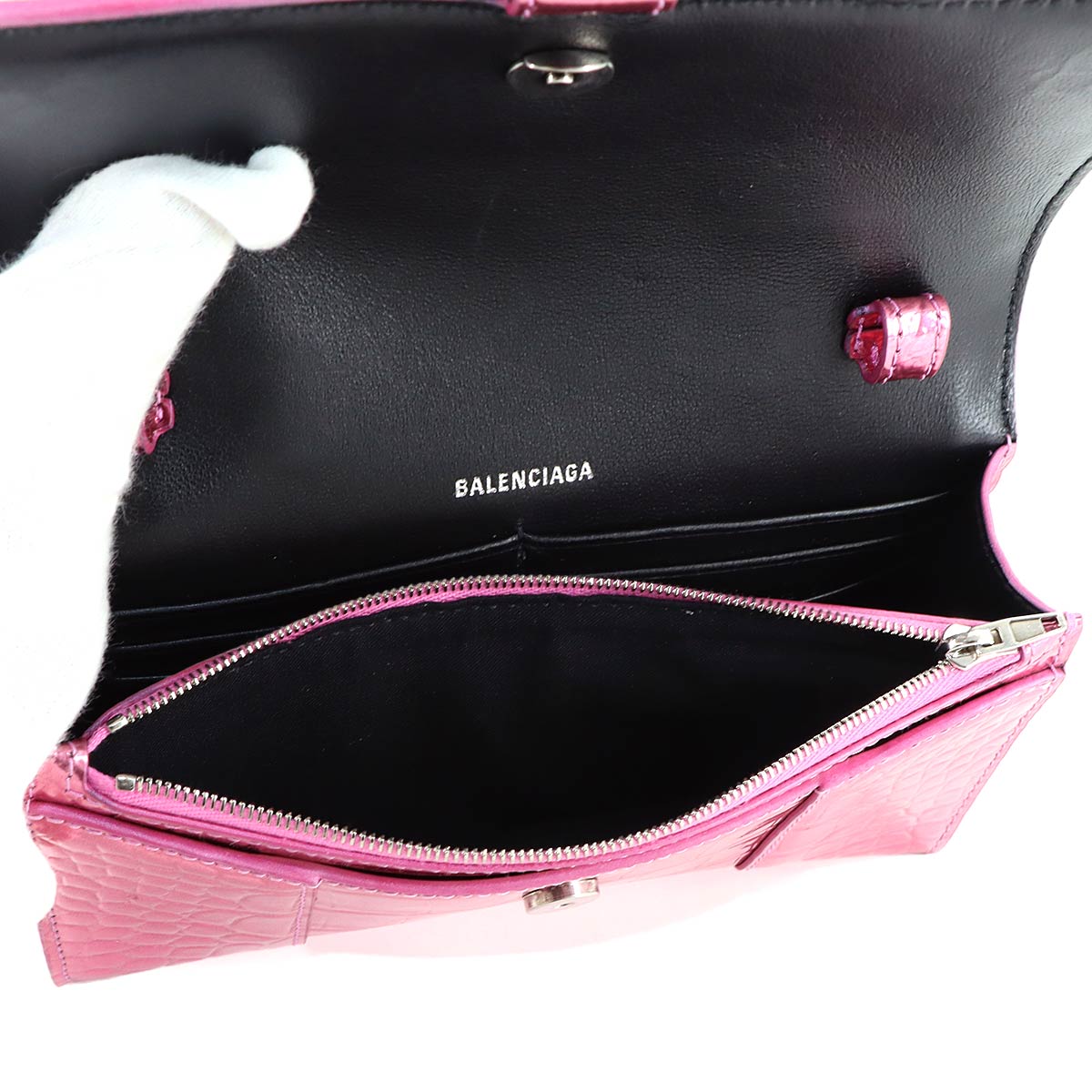 Hourglass Chain Long Wallet Metallic pink 656050 Emboss