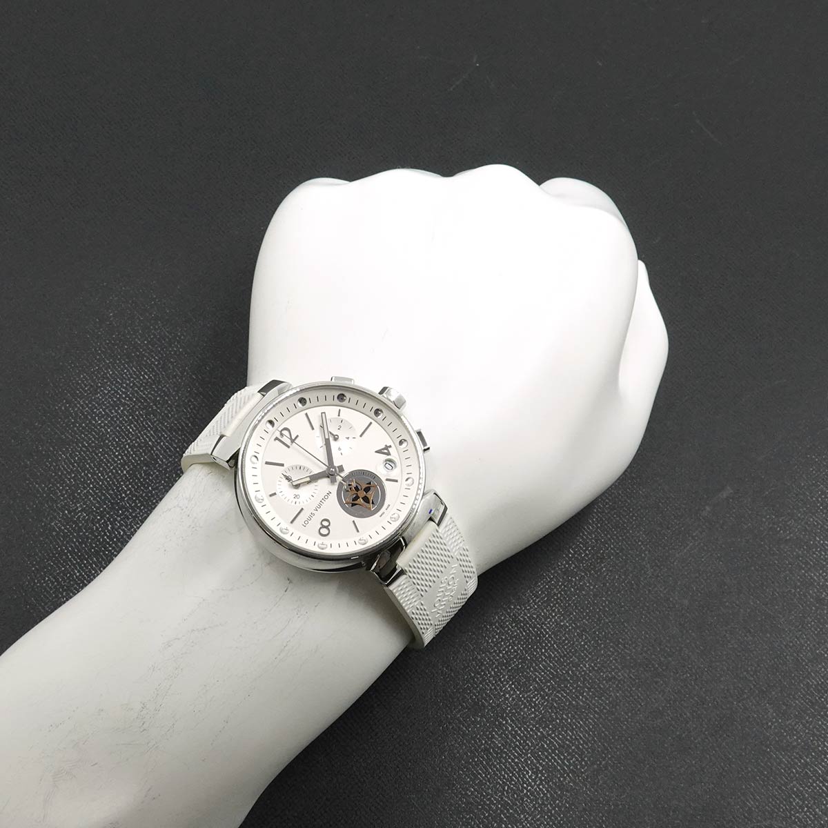 Tambour Moon Star Q8D10 Chronograph Date Silver Dial