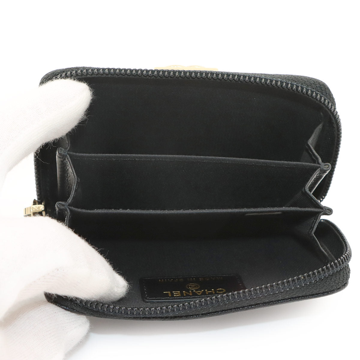 Boy Chanel Zipped Coin Purse Leather Black A80602