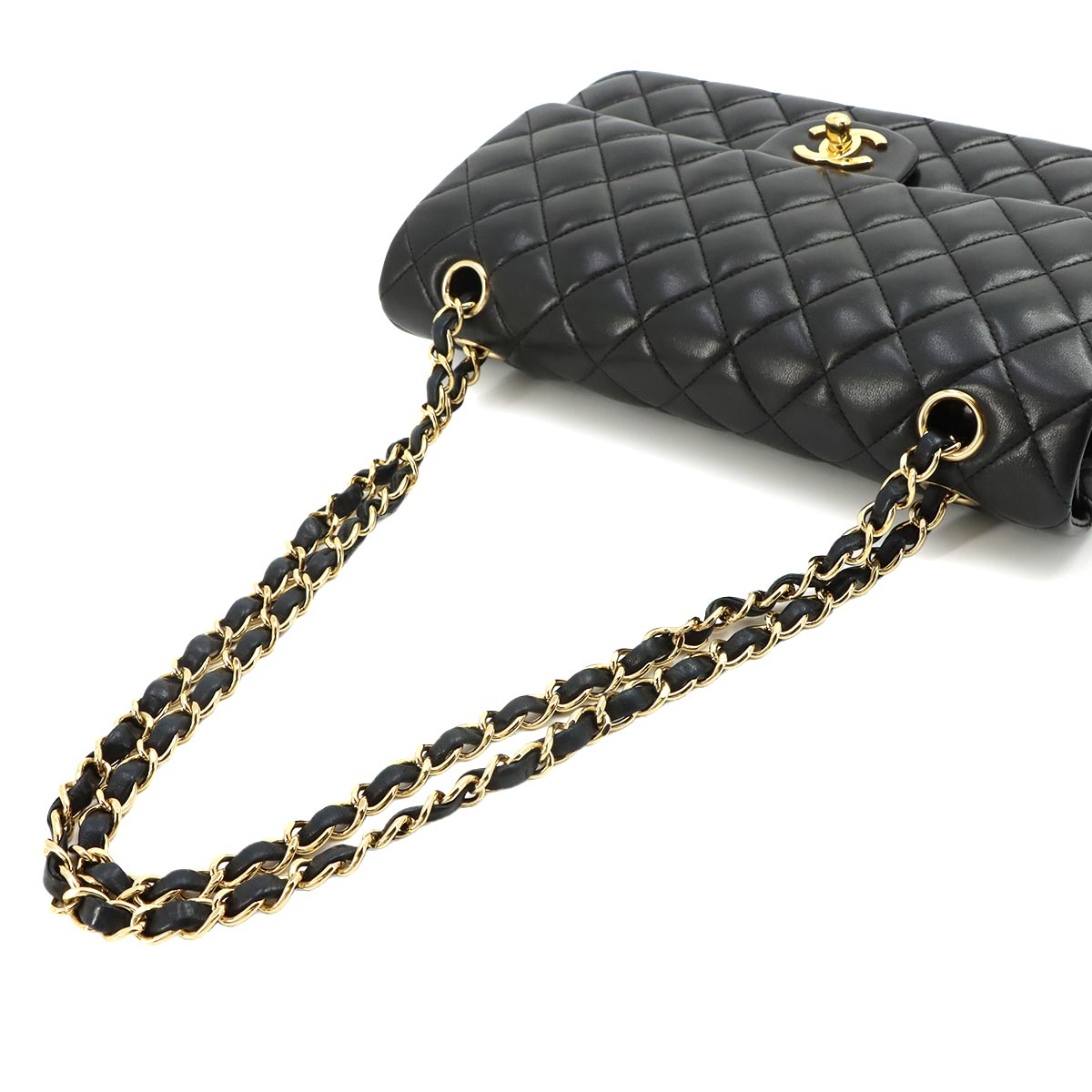 Matelasse 25 Chain Shoulder Bag Leather Black A01112