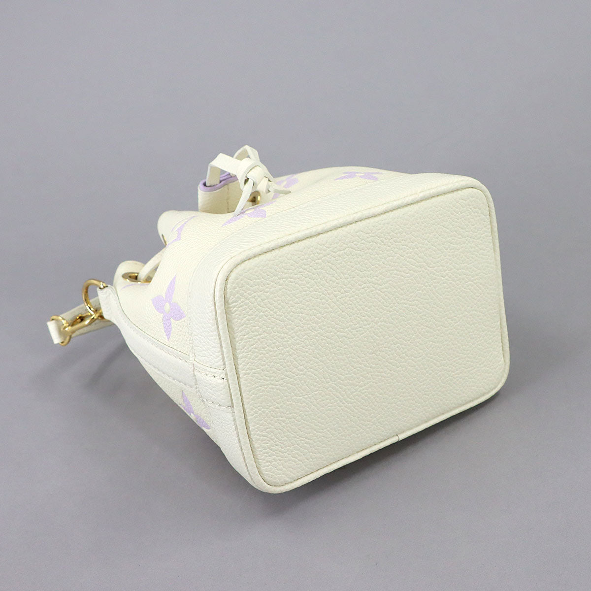 Bicolor Monogram Empreinte Nano Noe Latte White M82933