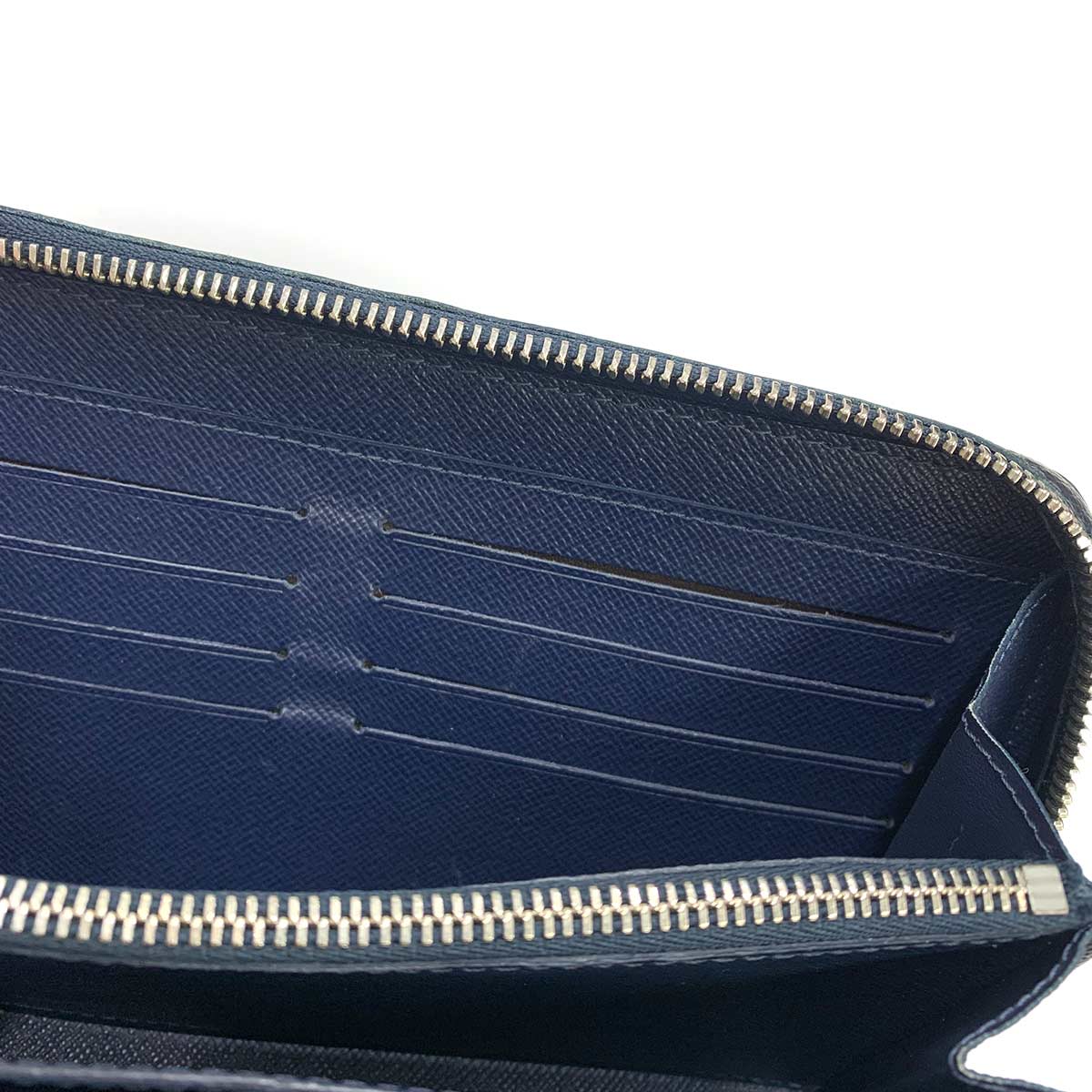 Taiga Zippy XL Long Wallet Leather Blue Marine M44276