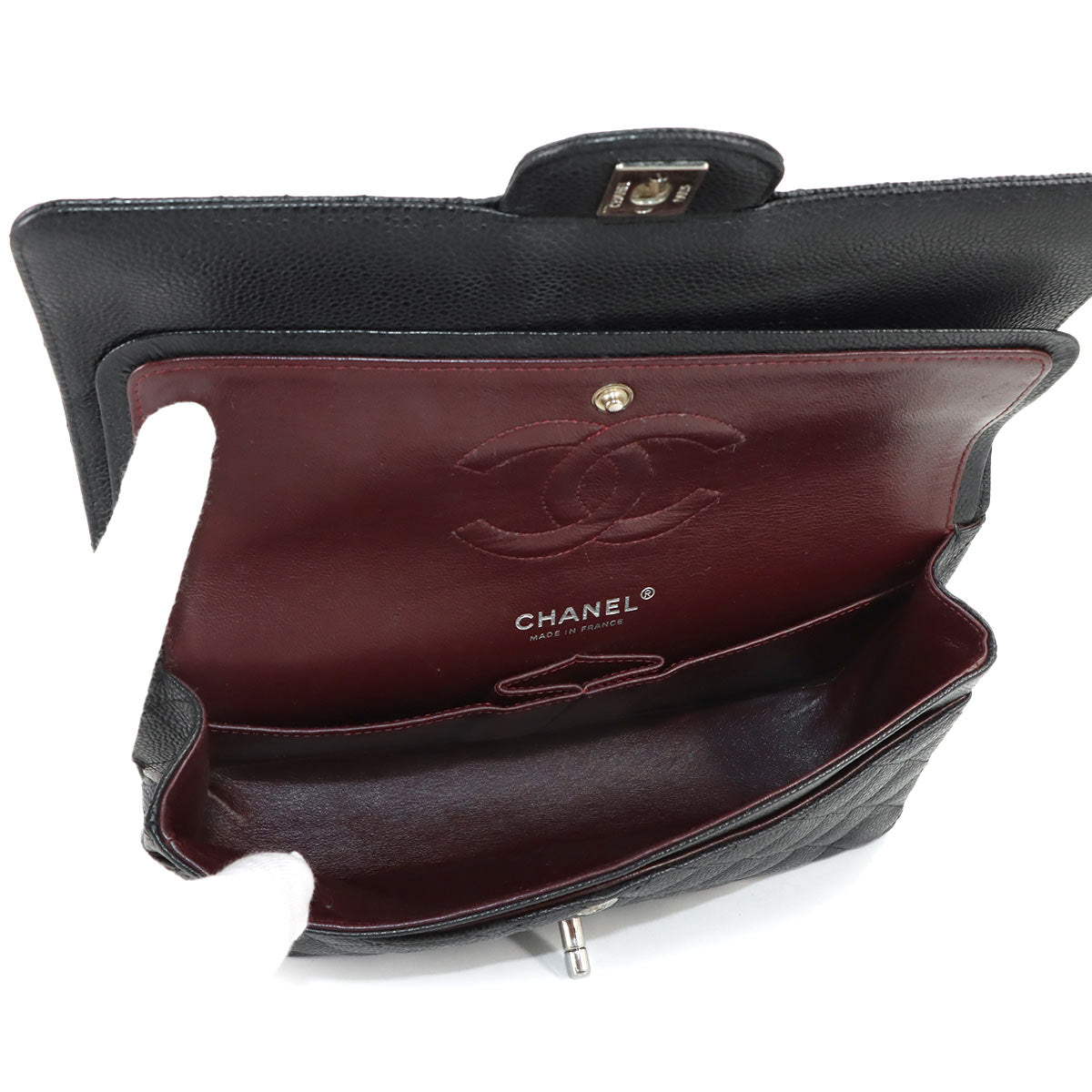 Matelasse 25 Chain Shoulder Bag Leather Black A01112
