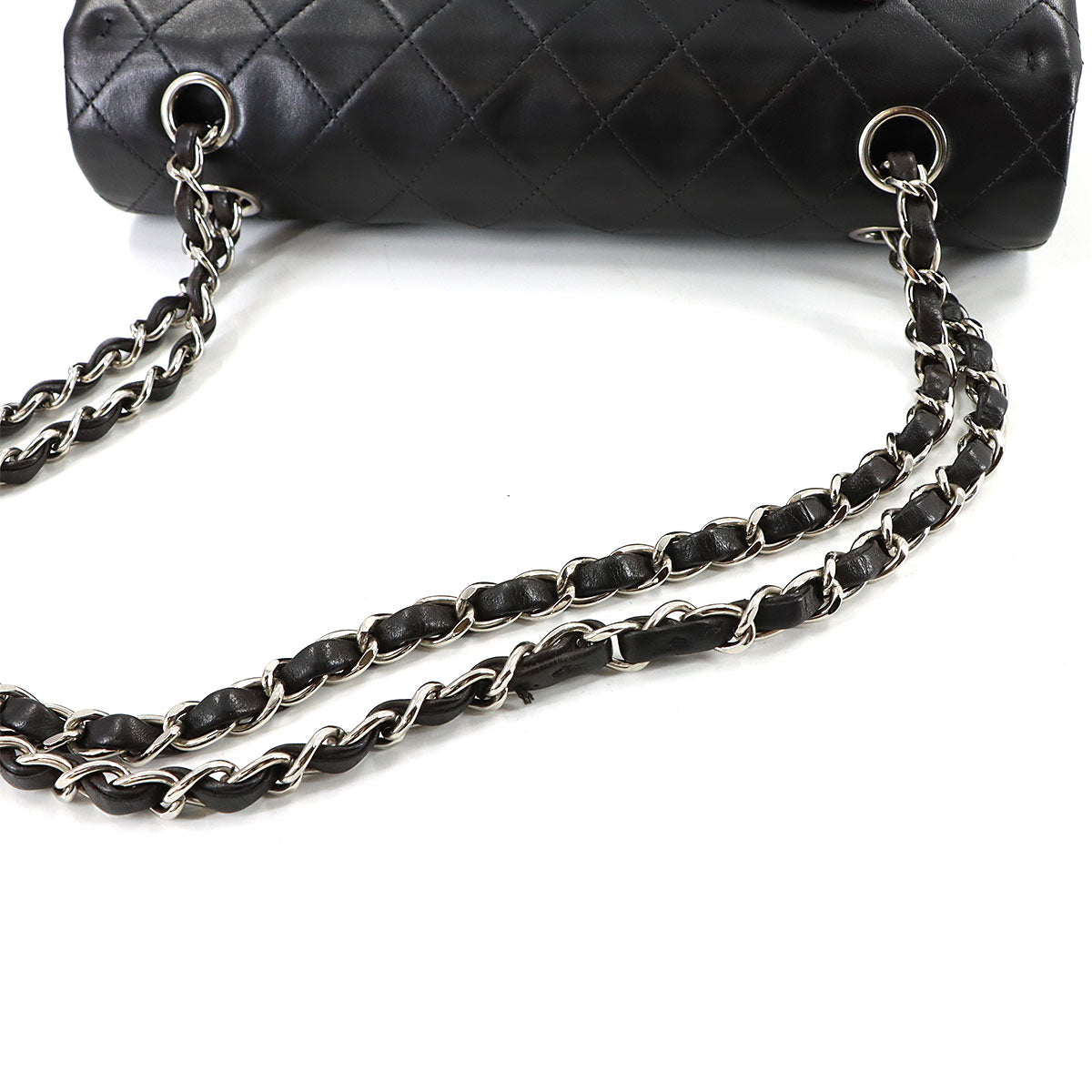 Matelasse 25 Chain Shoulder Bag Leather Black A01112