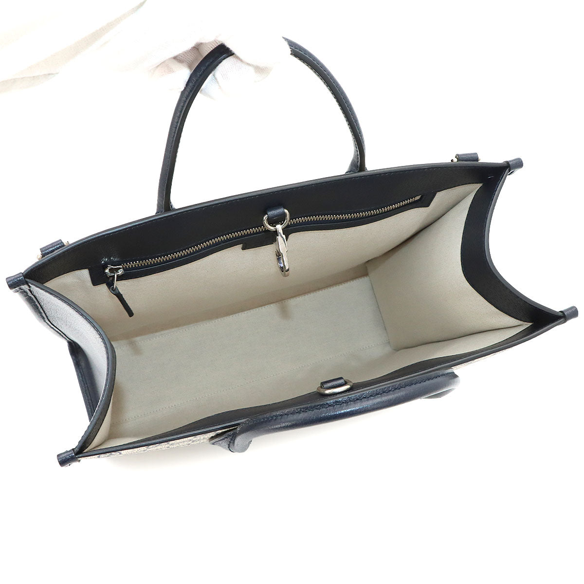 Interlocking G Tote Shoulder Bag GG Supreme Leather Navy 674155