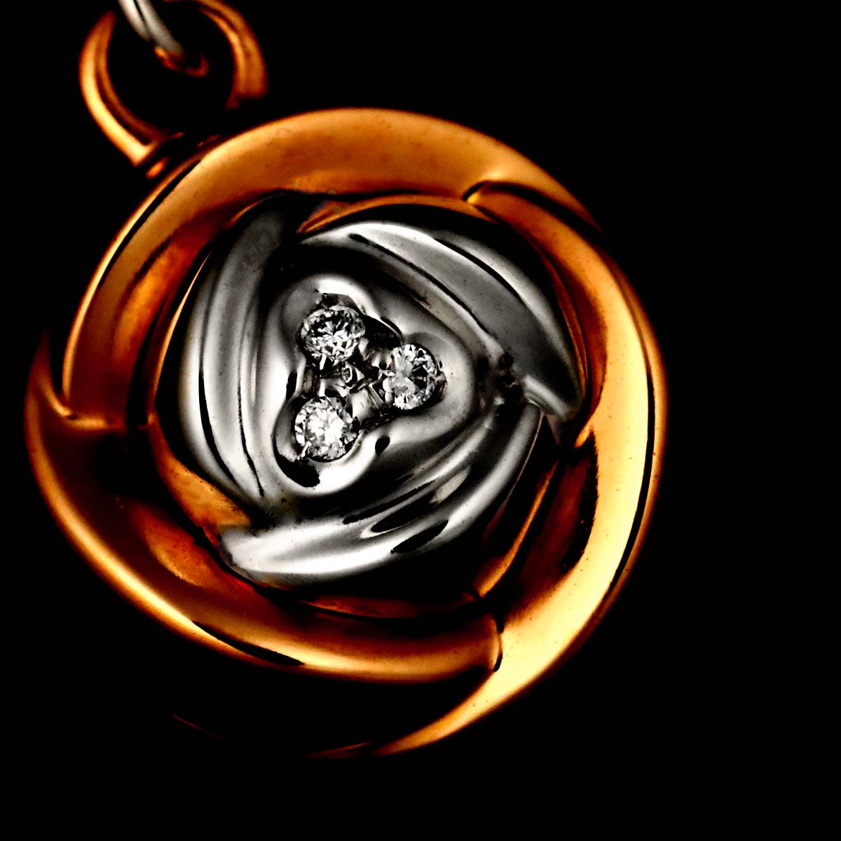 Sunset Boulevard Pendant Top Charm 18K PG 750