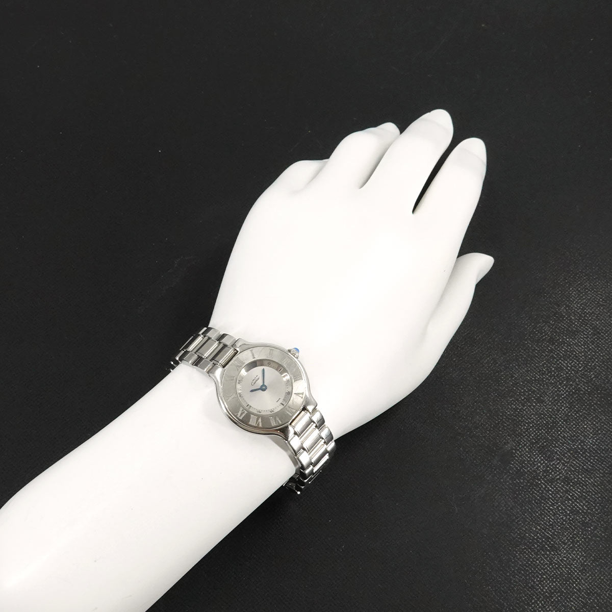 Must 21 W10109T2 Quartz Silver Dial Ladies Watch