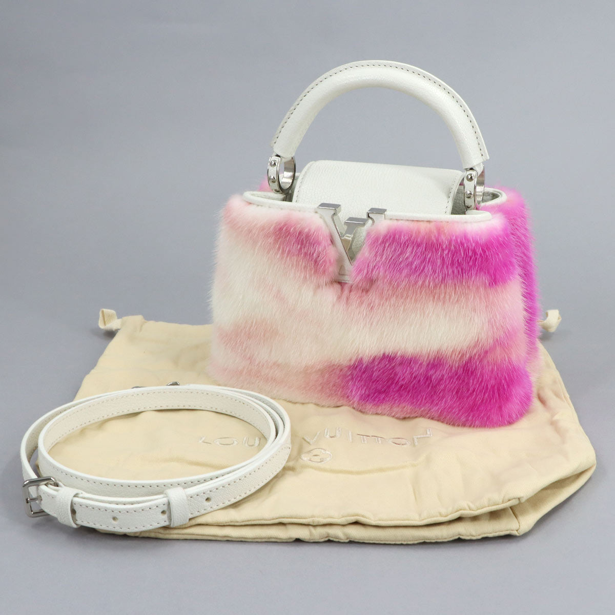 Capucines MINI Hand Shoulder Bag Leather Mink fur White