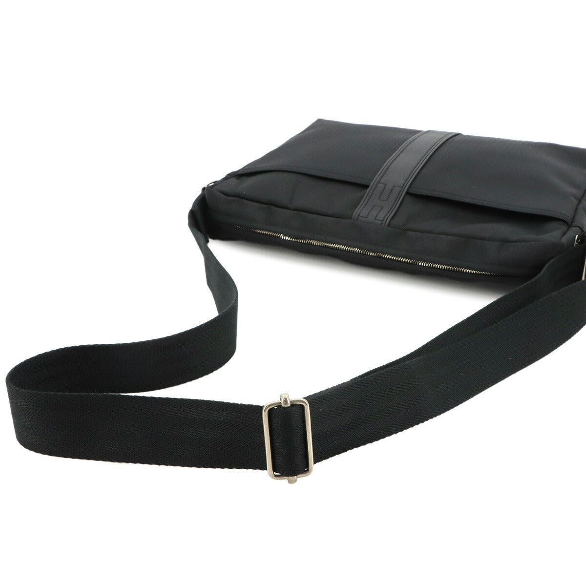 Acapulco Basas MM Shoulder Bag Toile Chevron Leather Black