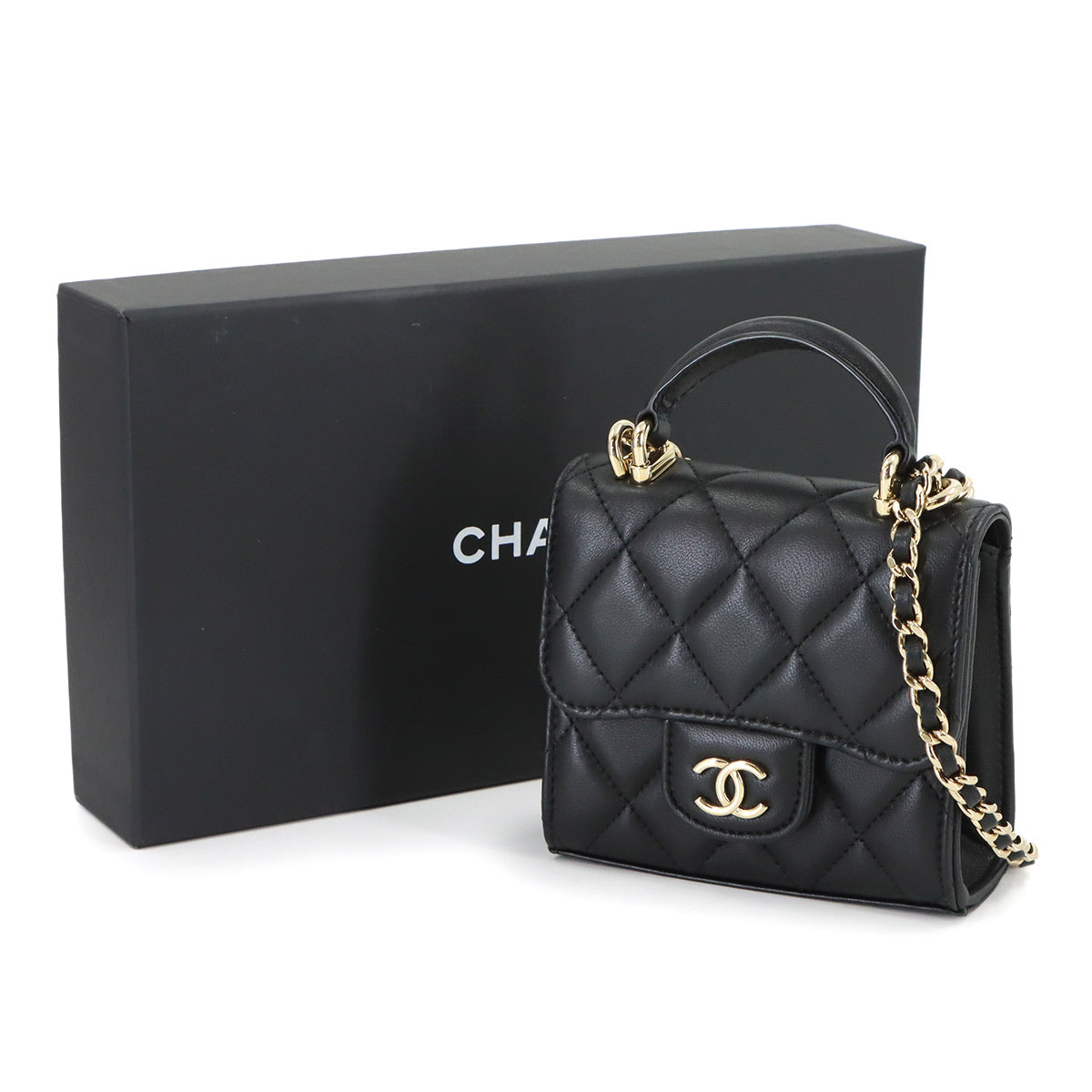 Mini Matelasse Chain Shoulder Bag Leather Black AP2682