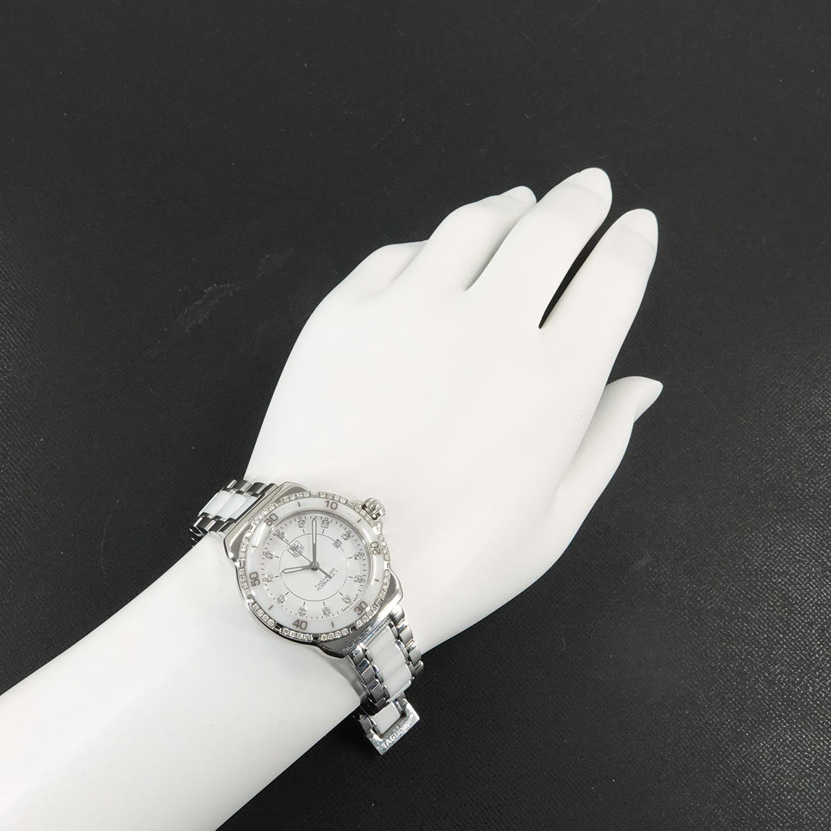 Formula 1 WAH1313 12P Bezel Diamond Quartz Ladies Watch