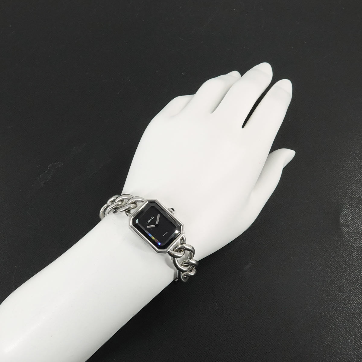 Premiere L Size H0452 Quartz Black Dial Ladies Watch