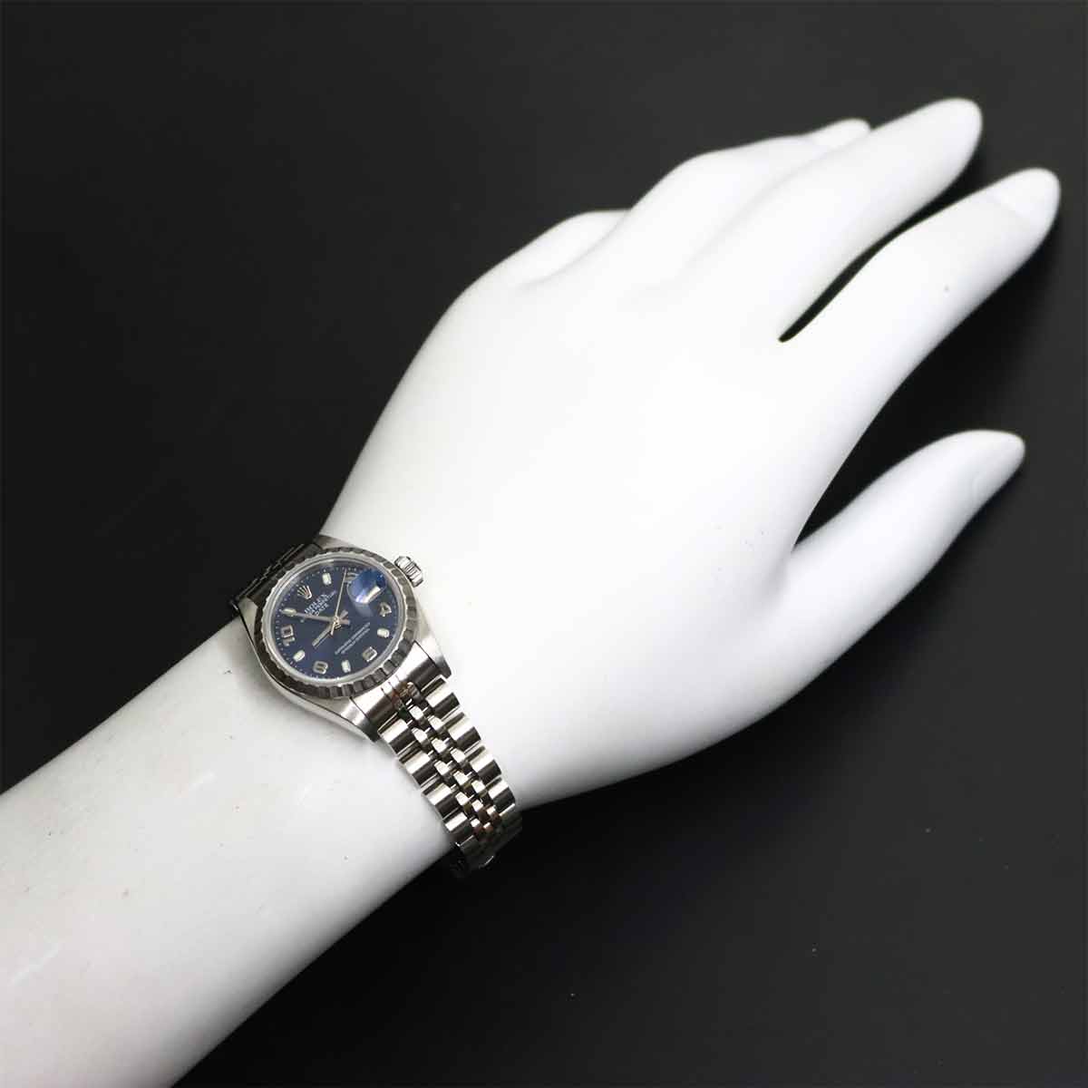 Oyster Perpetual Date 69240 Serial T Blue Dial Ladies Watch