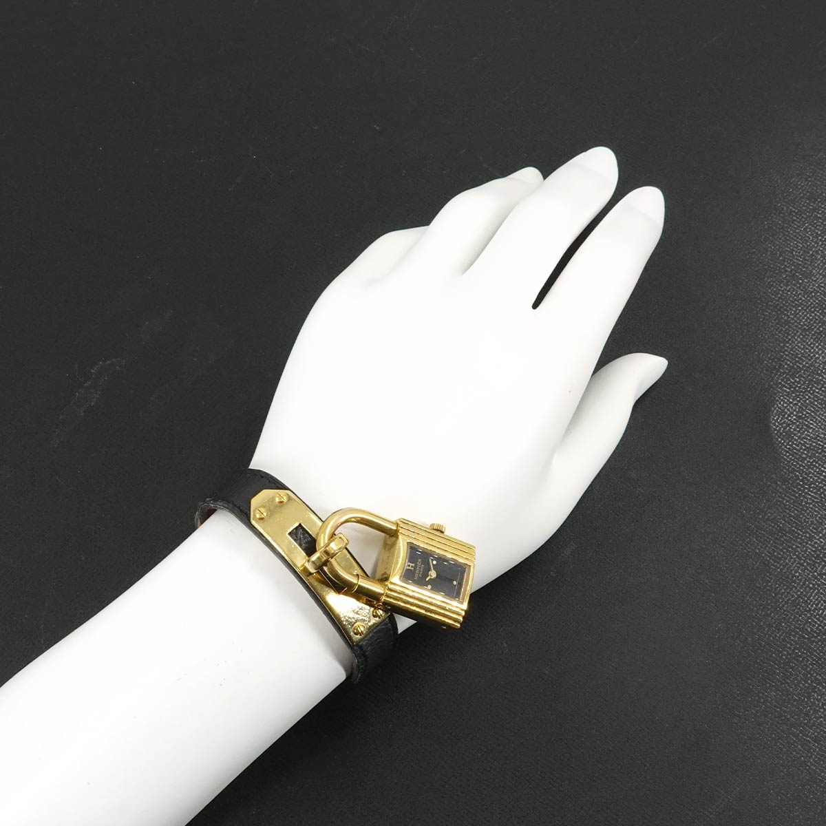 Kelly Watches Quartz Black Dial Vintage Cadena Ladies Watch