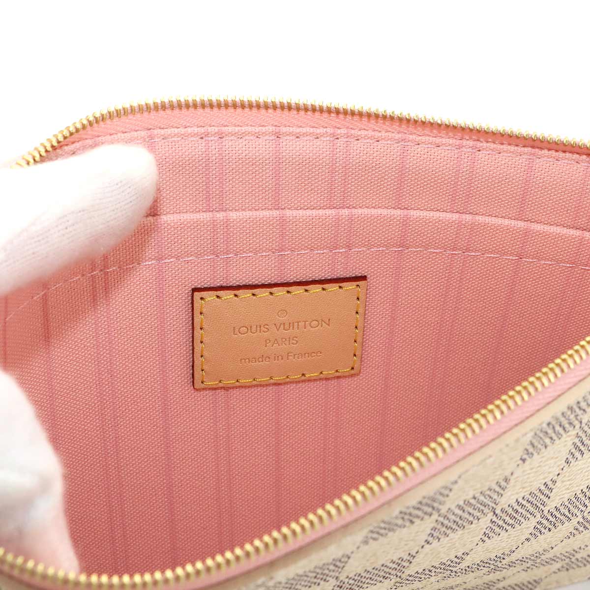 Damier Azur Pouch Rose Ballerine Purse